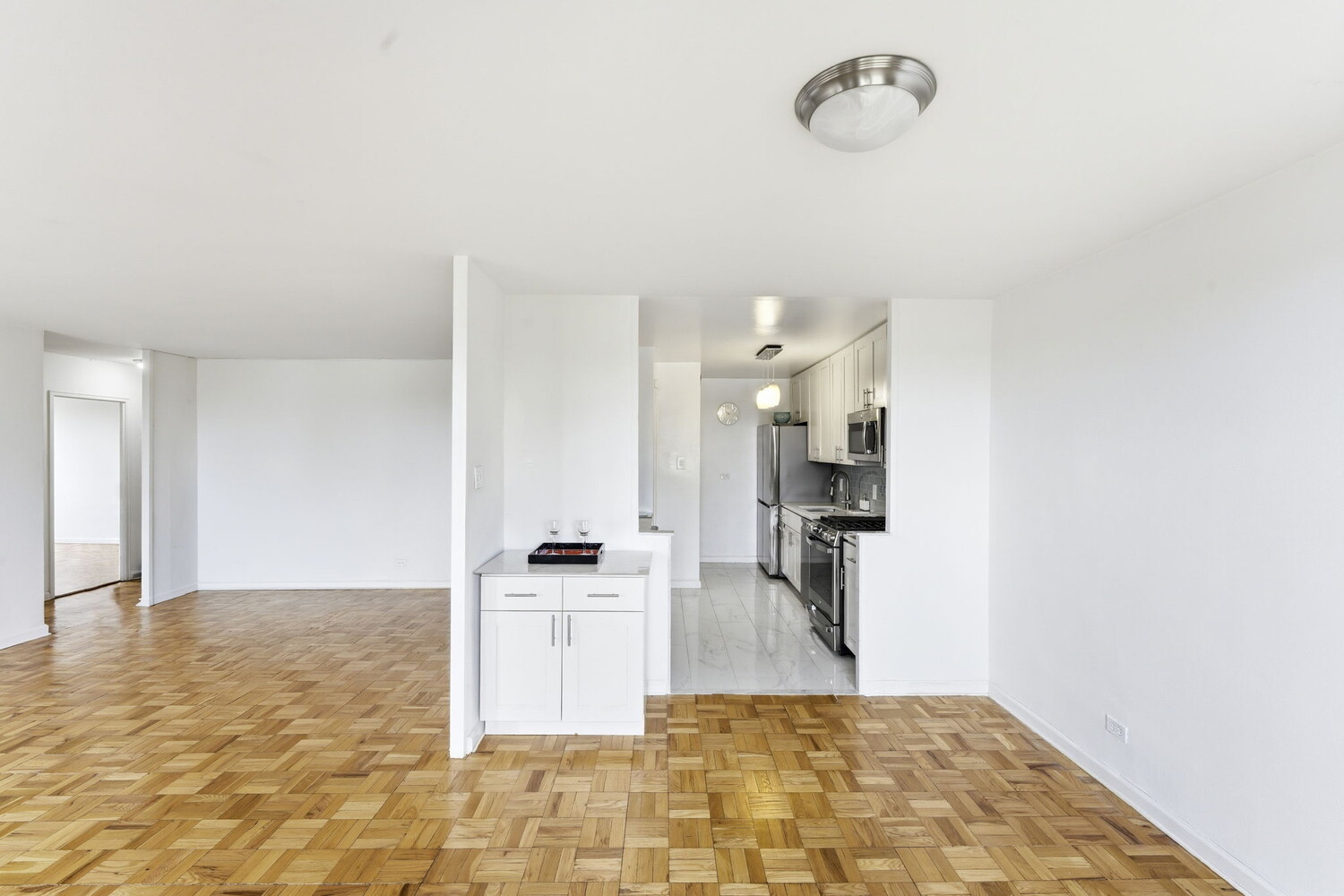 2500 JOHNSON Avenue 20C
