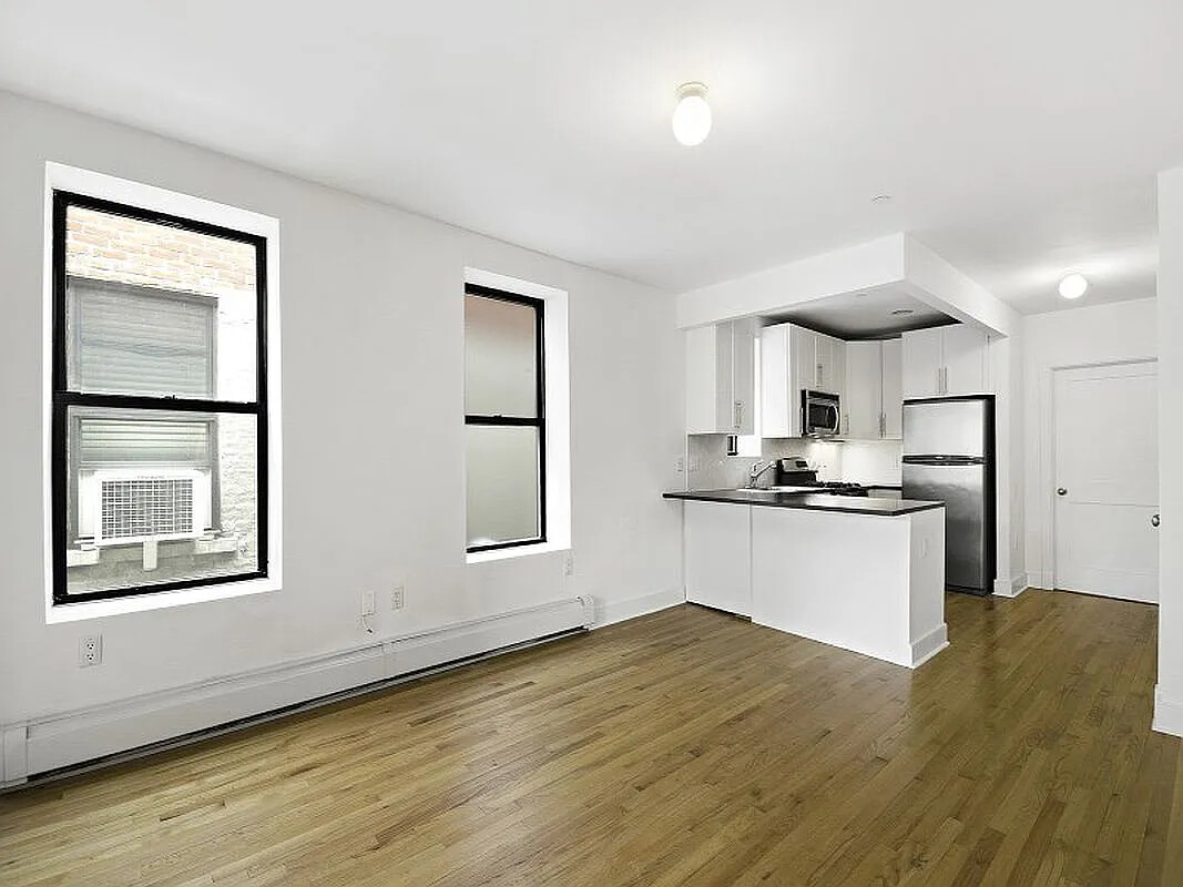 305 W 150TH Street 404