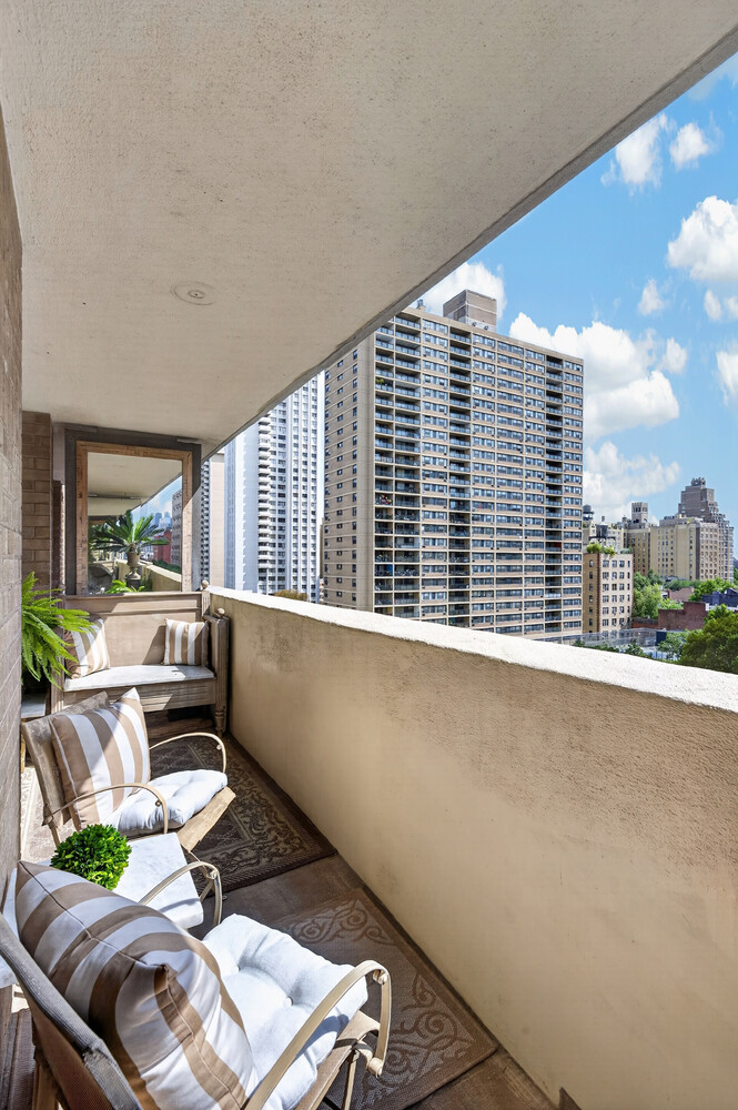100 W 94TH Street 8D