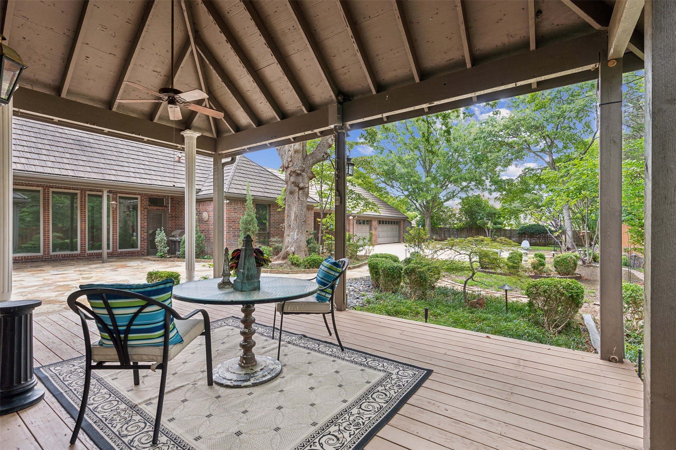 4801 Green Oaks Drive