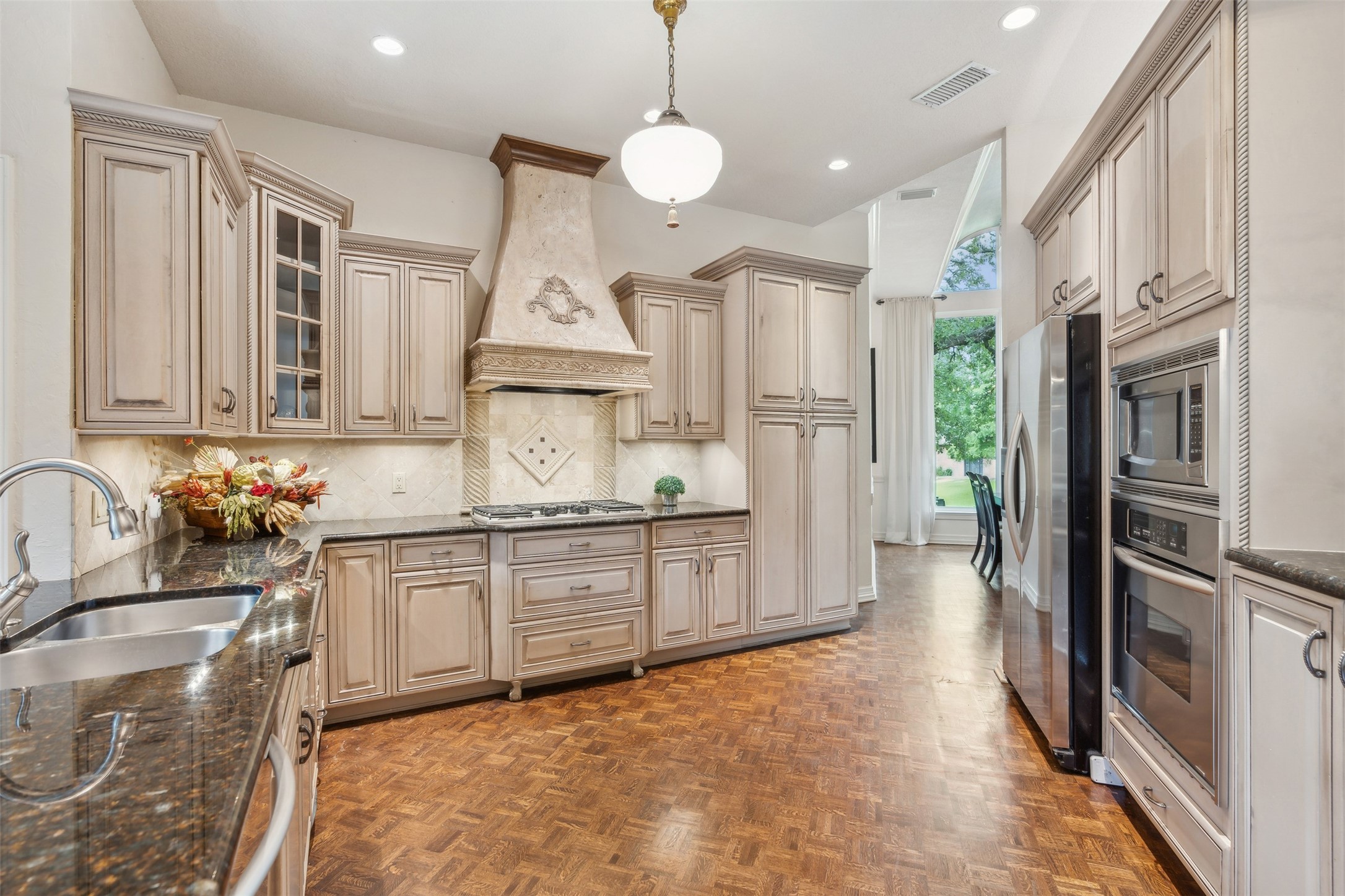 4801 Green Oaks Drive
