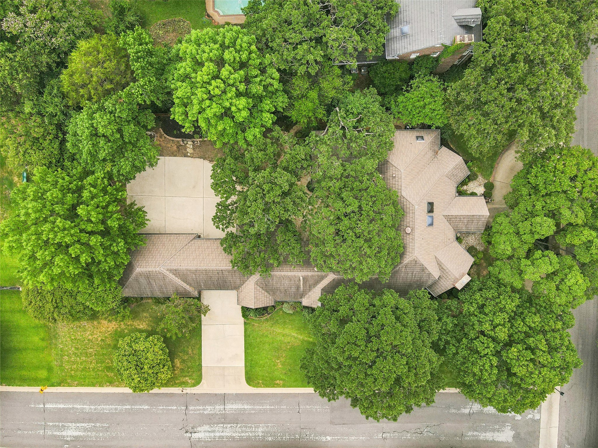 4801 Green Oaks Drive