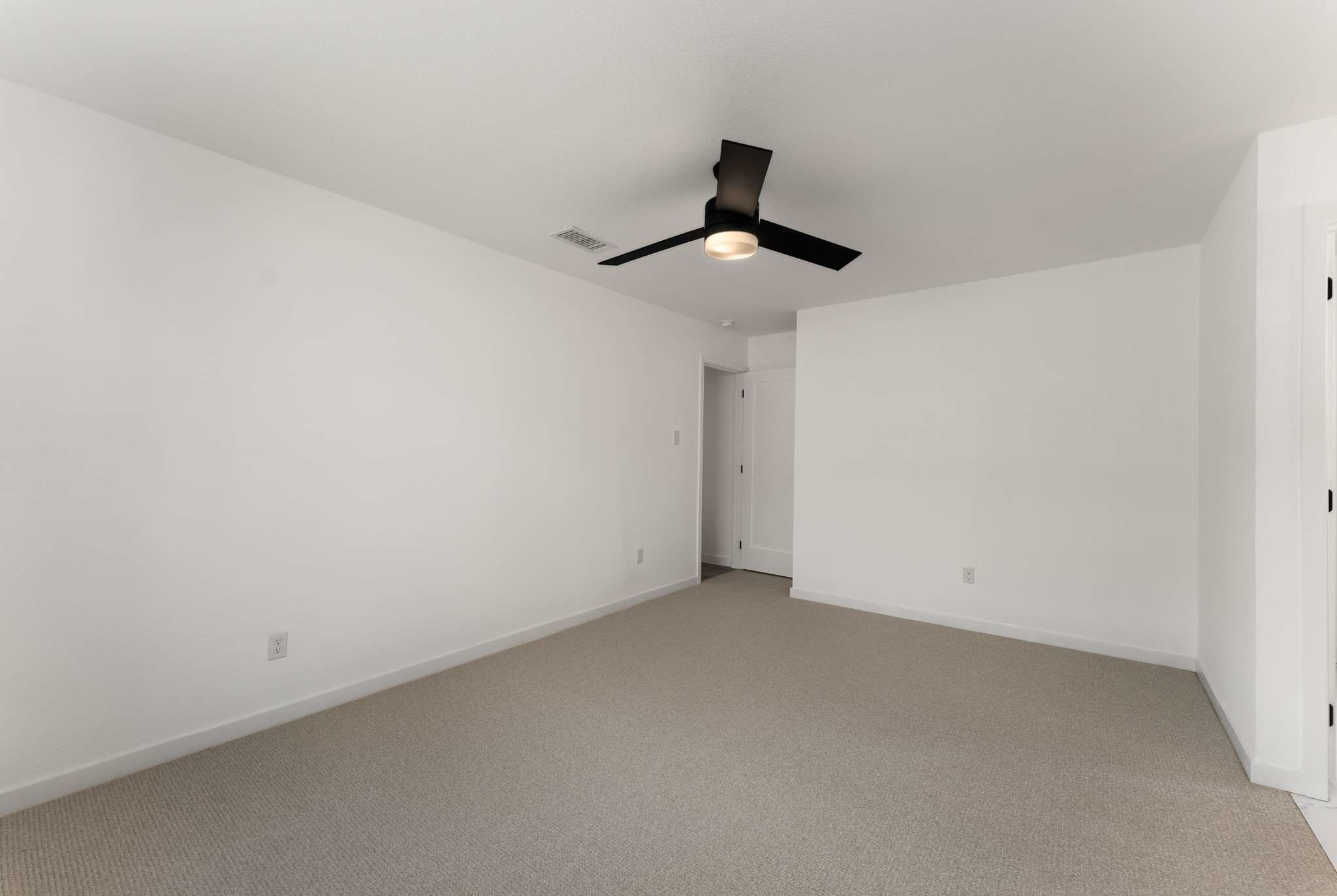 2837 Lago Vista Loop