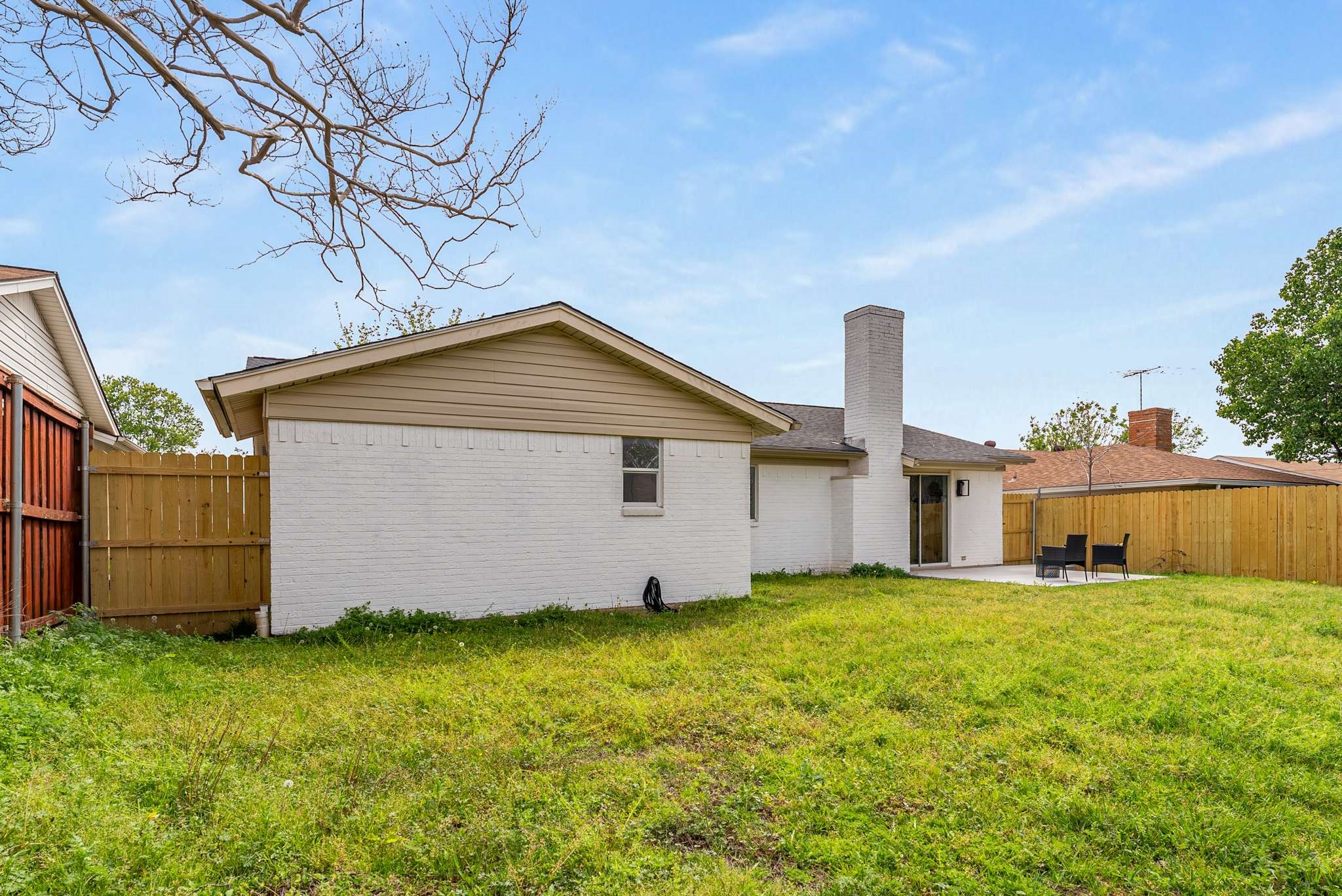 2837 Lago Vista Loop