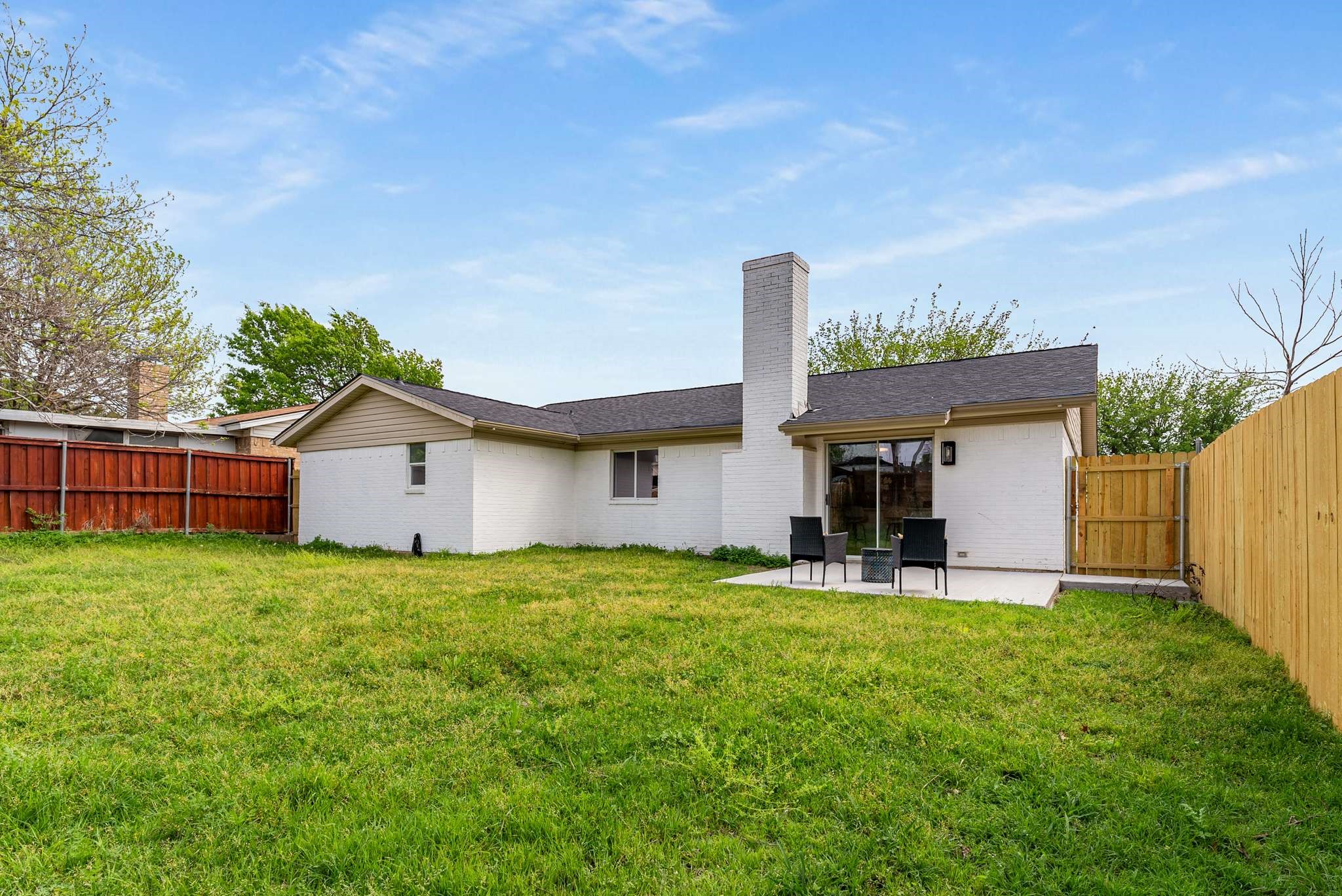 2837 Lago Vista Loop