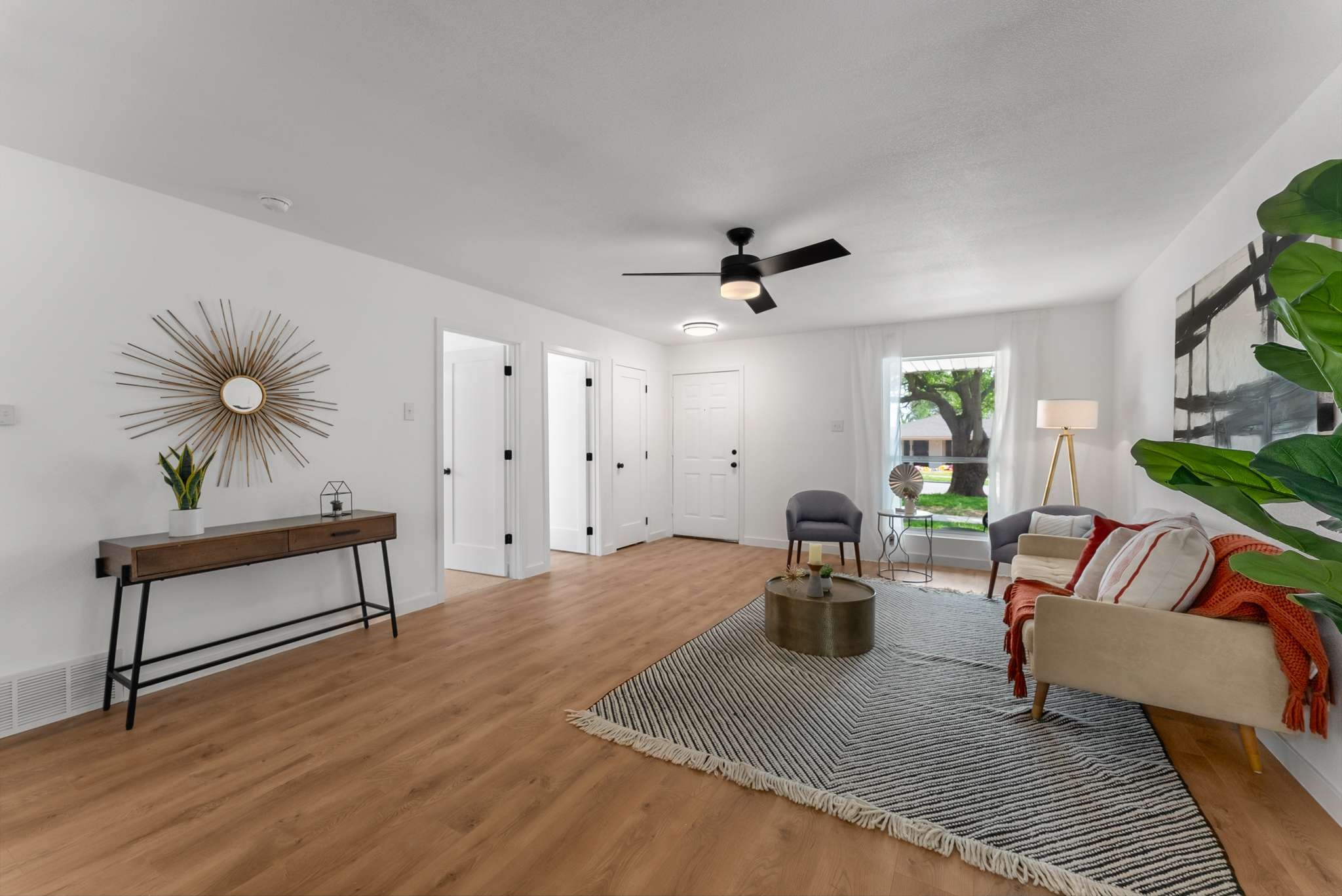 2837 Lago Vista Loop