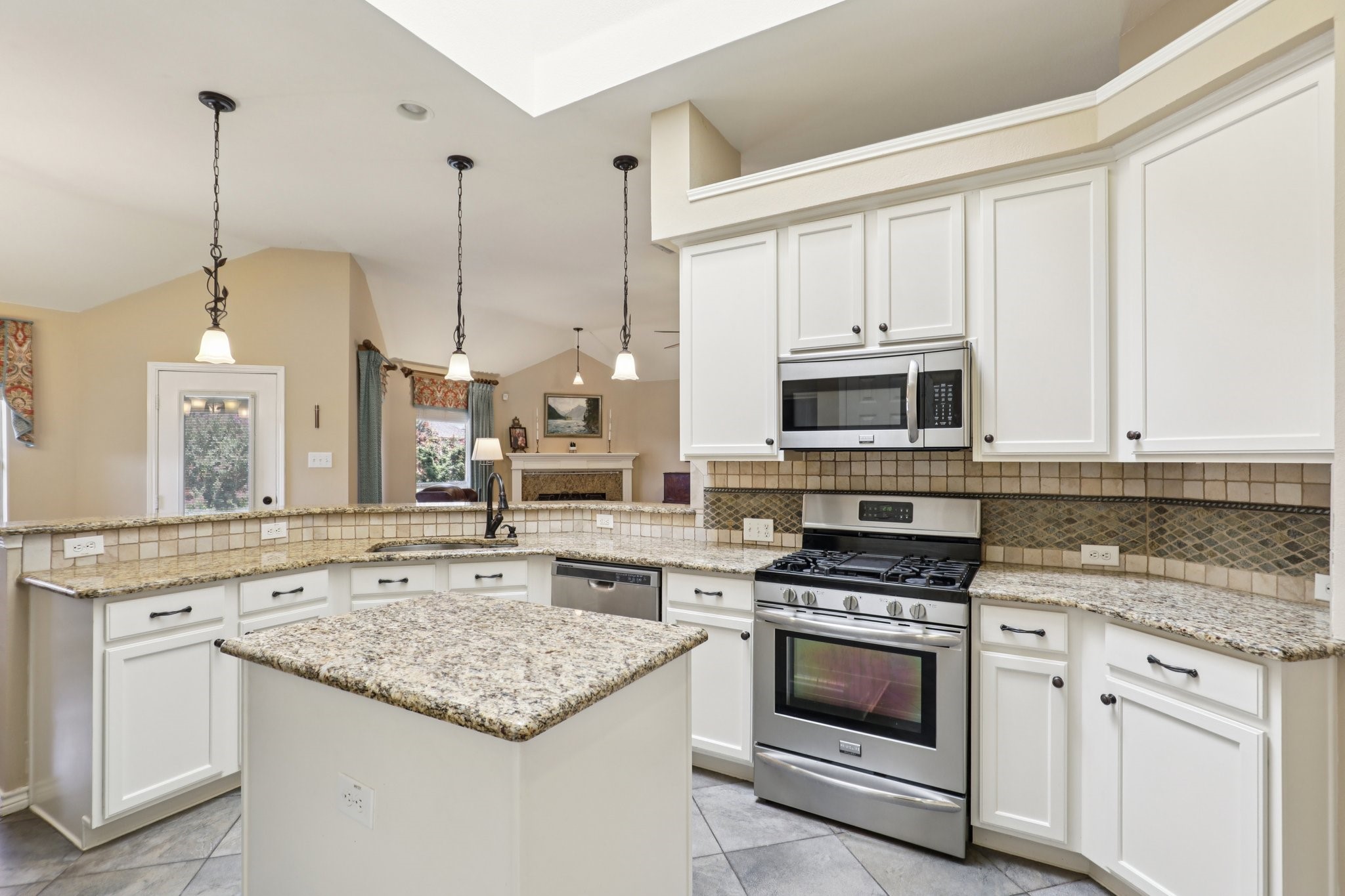 1444 Meadow Vista Drive