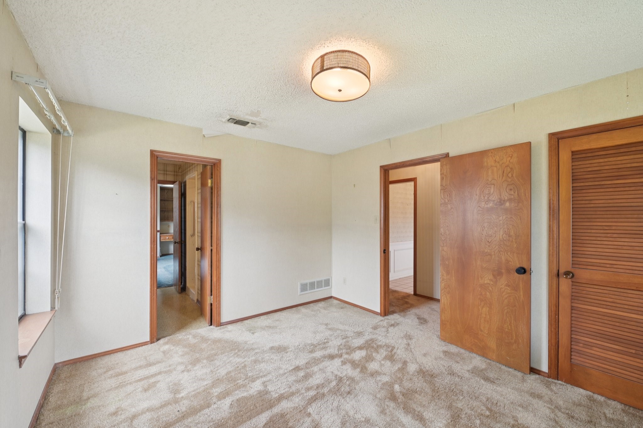 3911 Windermere Drive