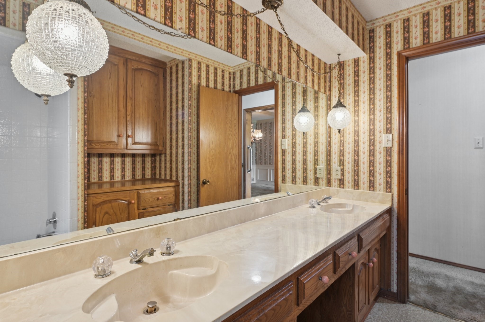 3911 Windermere Drive