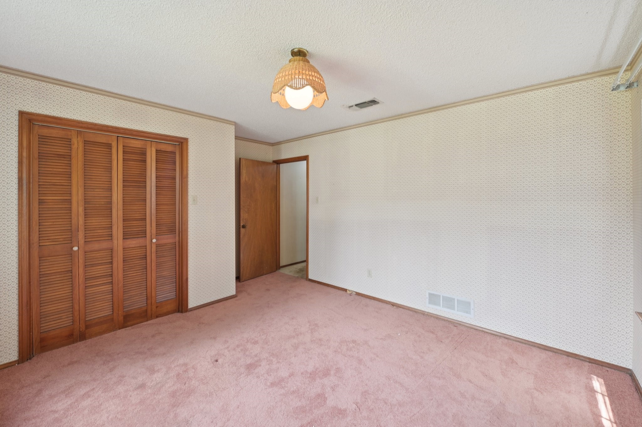 3911 Windermere Drive