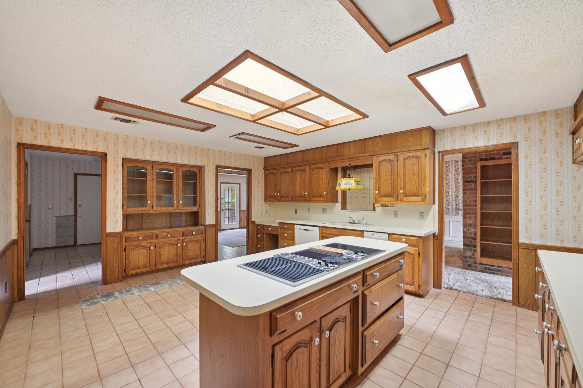 3911 Windermere Drive