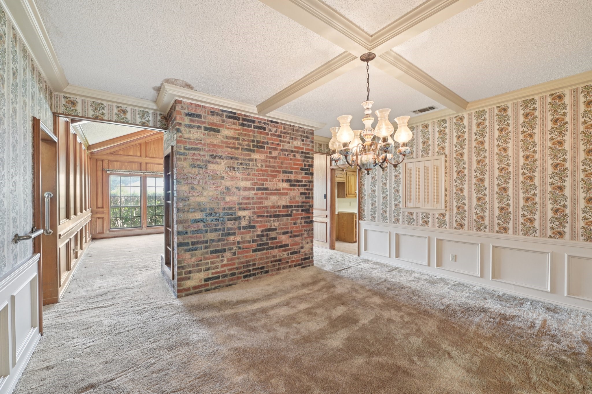 3911 Windermere Drive