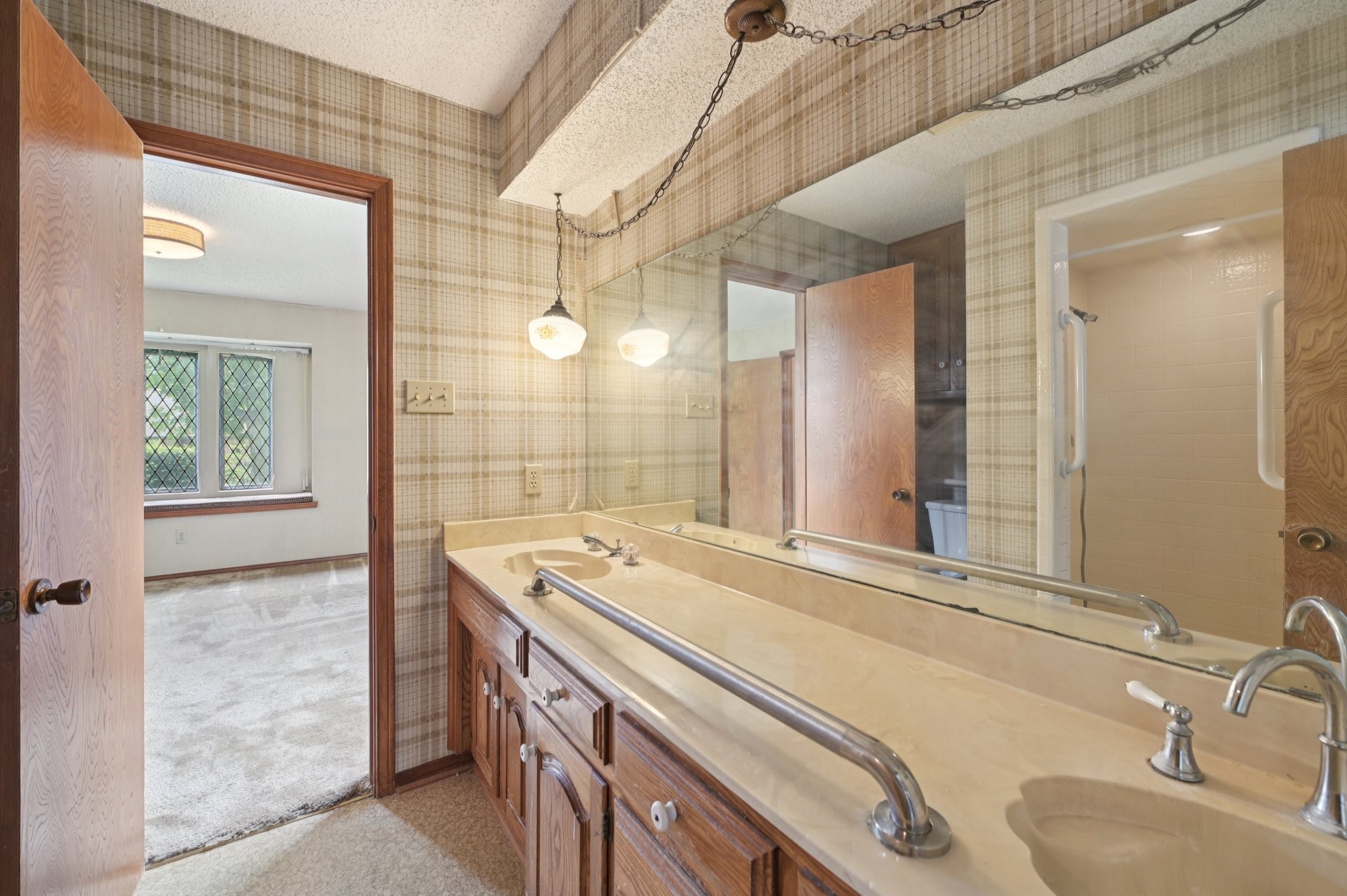 3911 Windermere Drive