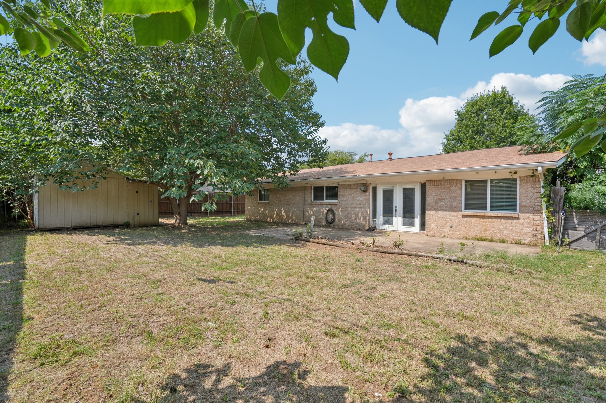 212 Hedgerow Lane