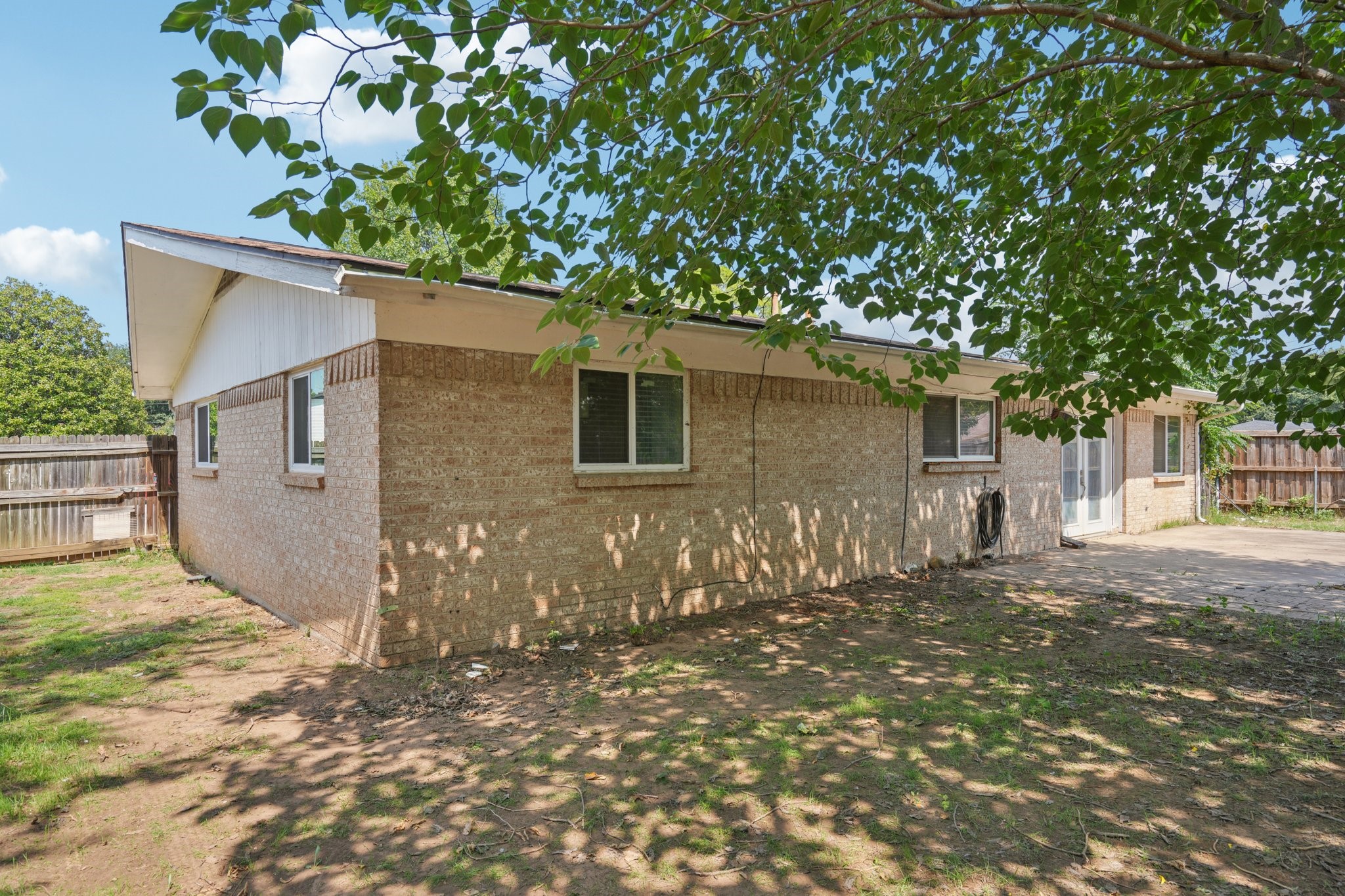 212 Hedgerow Lane