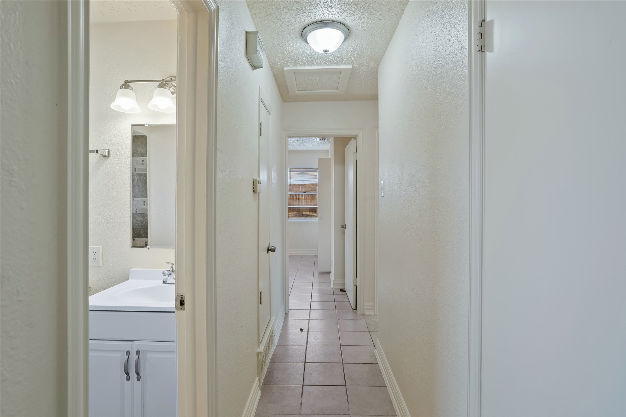 3718 Yellowstone Street