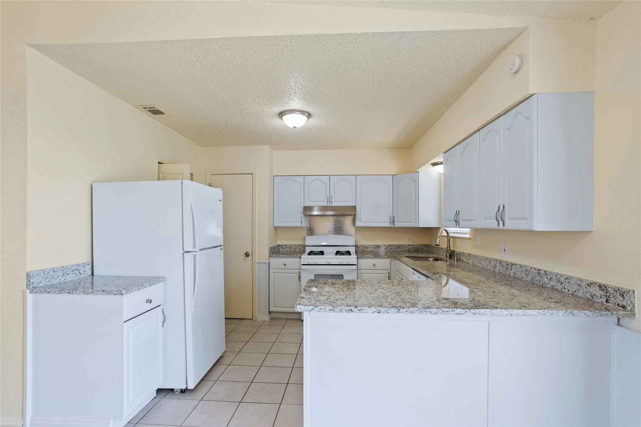 3718 Yellowstone Street