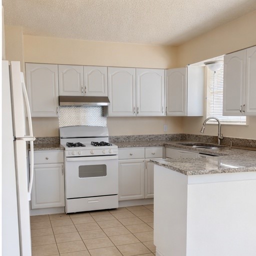 3718 Yellowstone Street