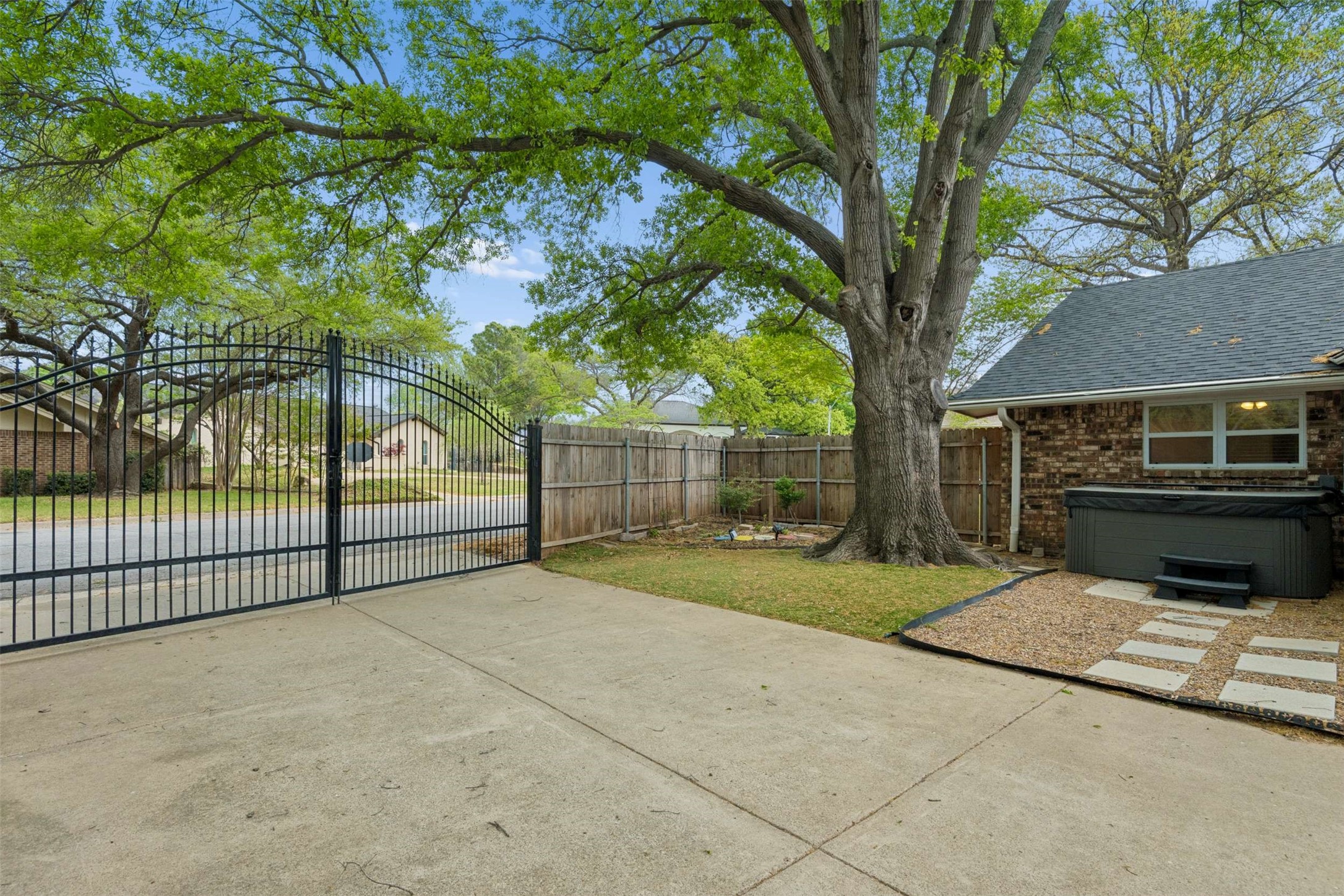 17 Lincolnshire Circle