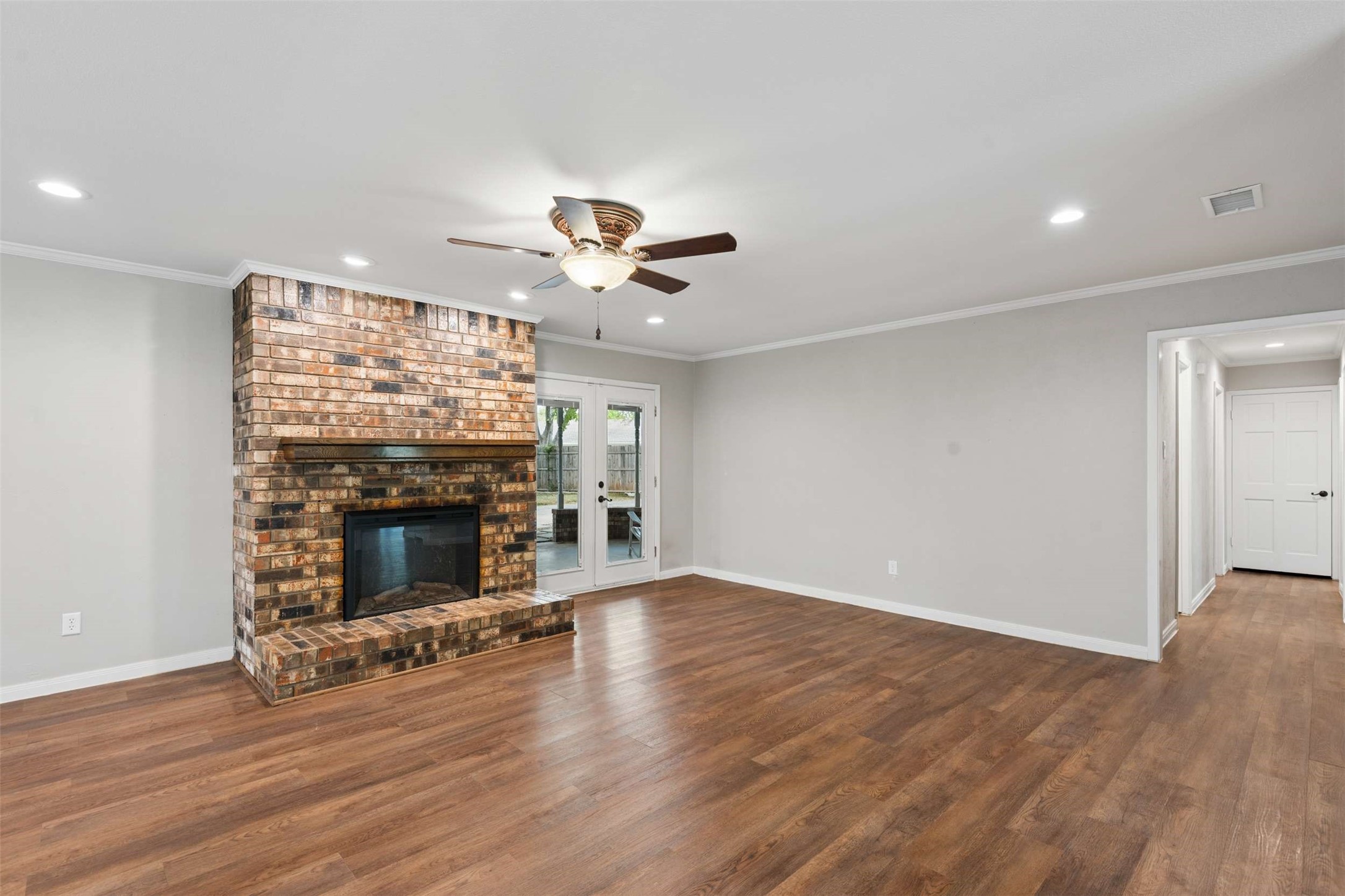 17 Lincolnshire Circle
