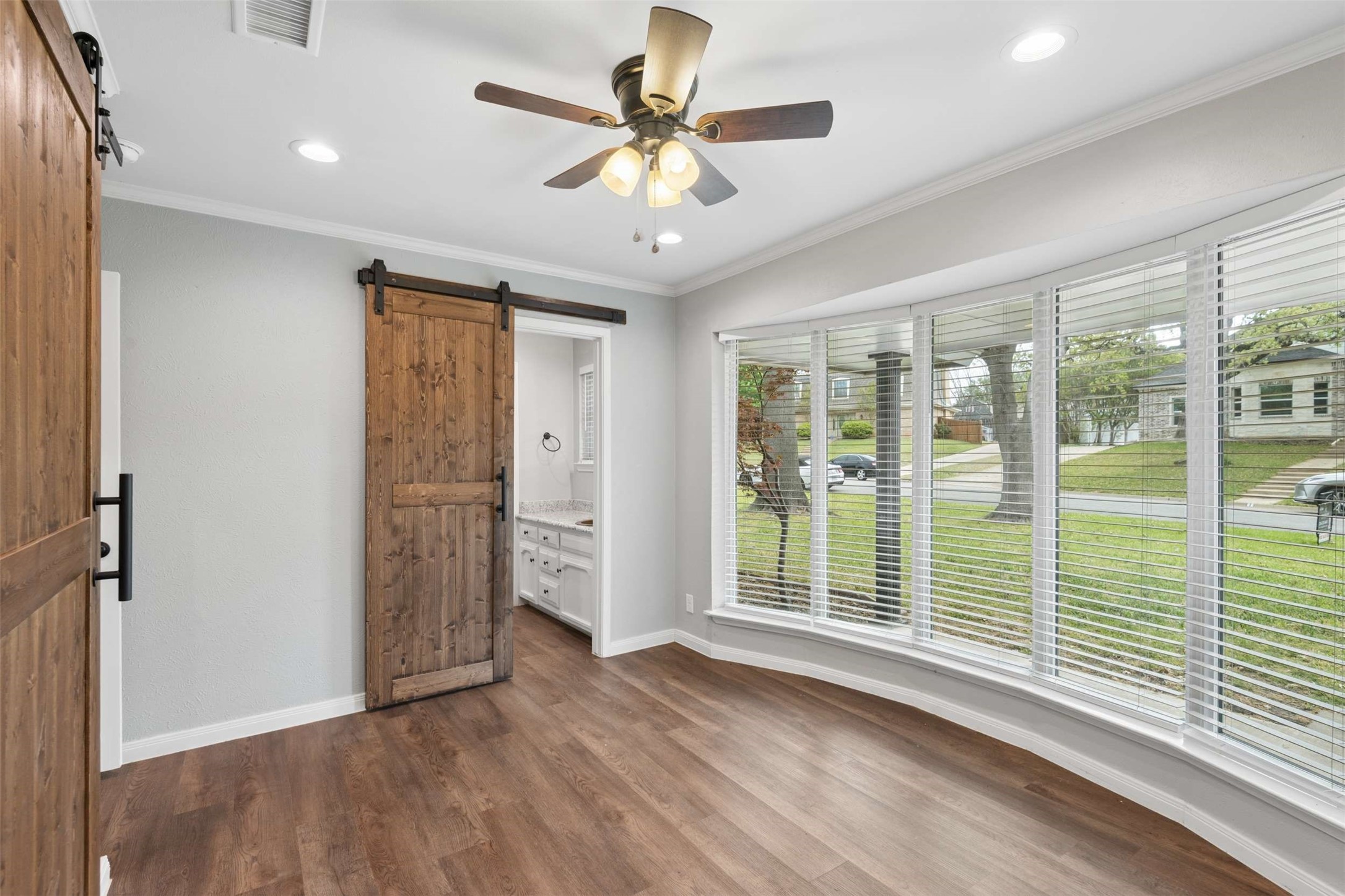 17 Lincolnshire Circle