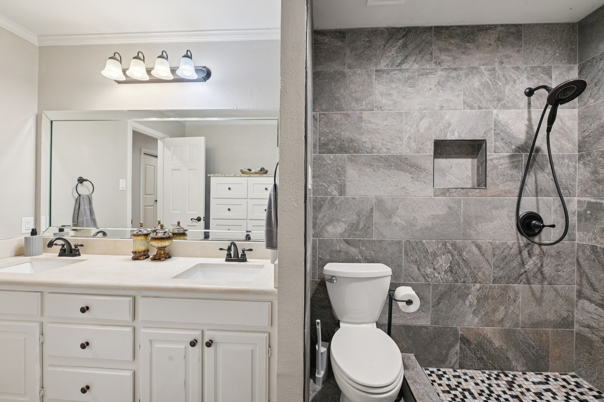 17 Lincolnshire Circle