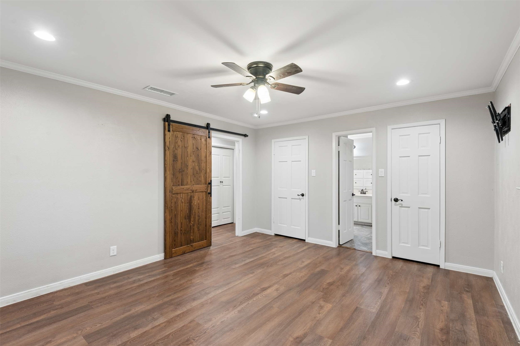 17 Lincolnshire Circle