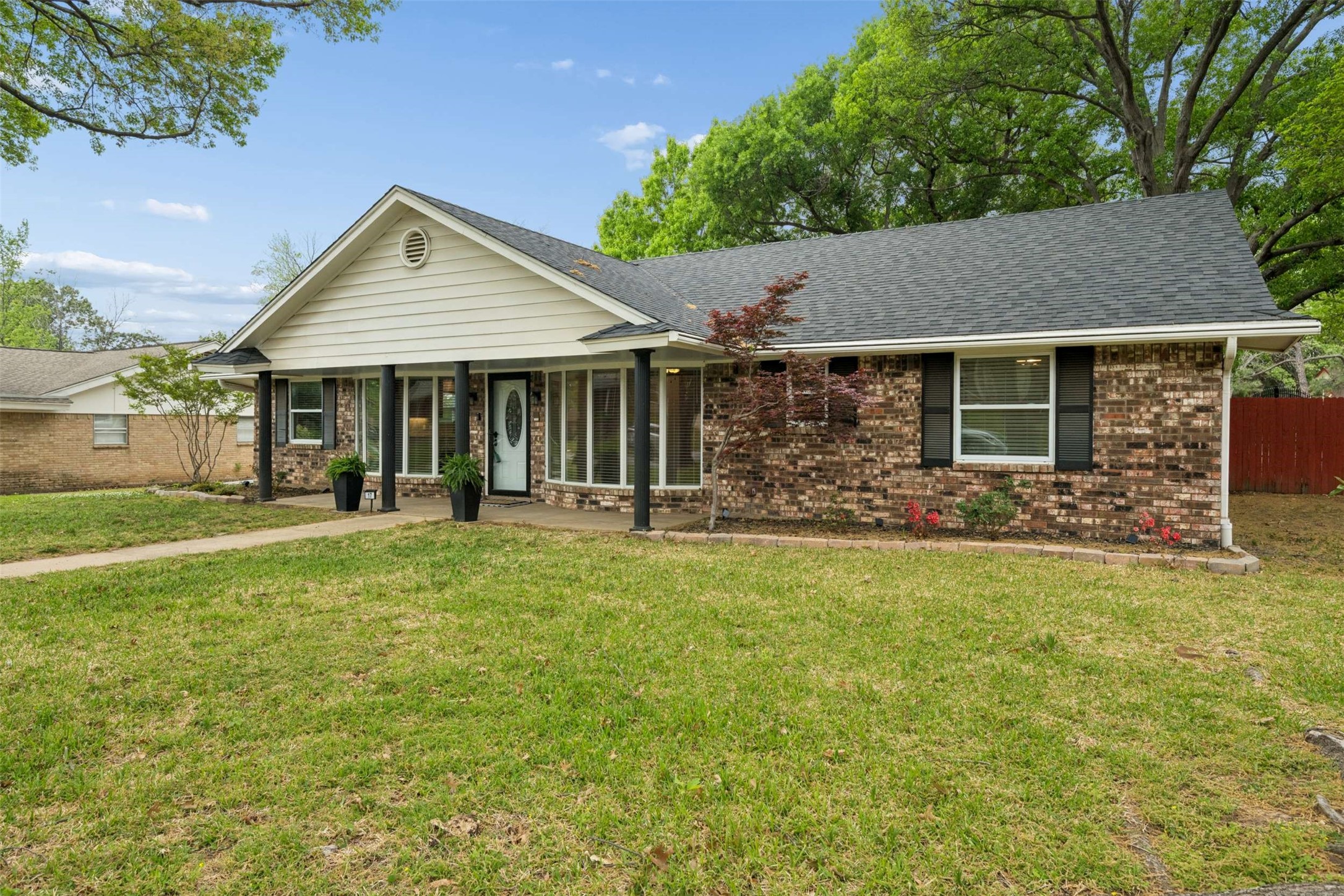 17 Lincolnshire Circle