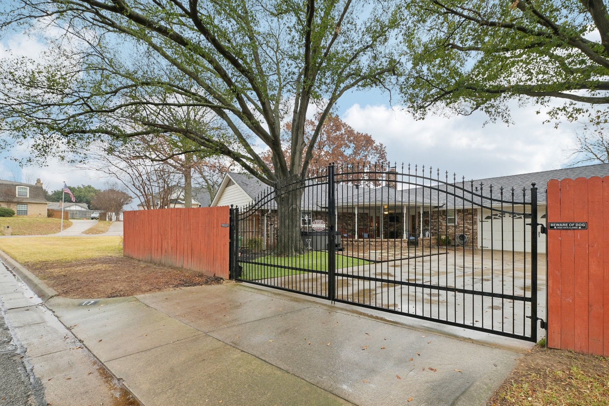 17 Lincolnshire Circle