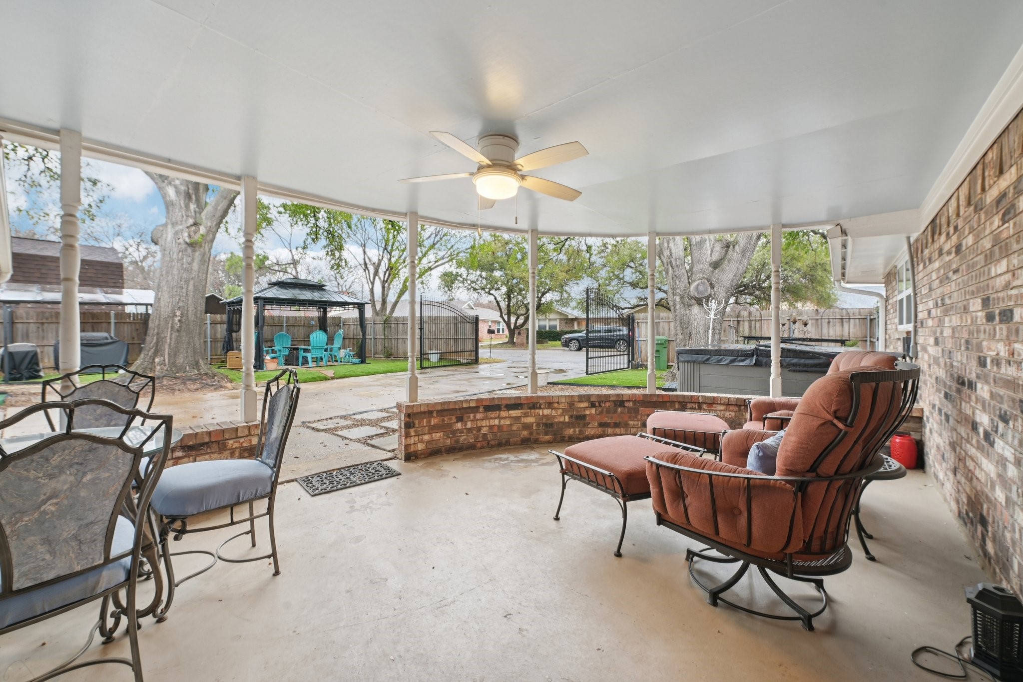 17 Lincolnshire Circle