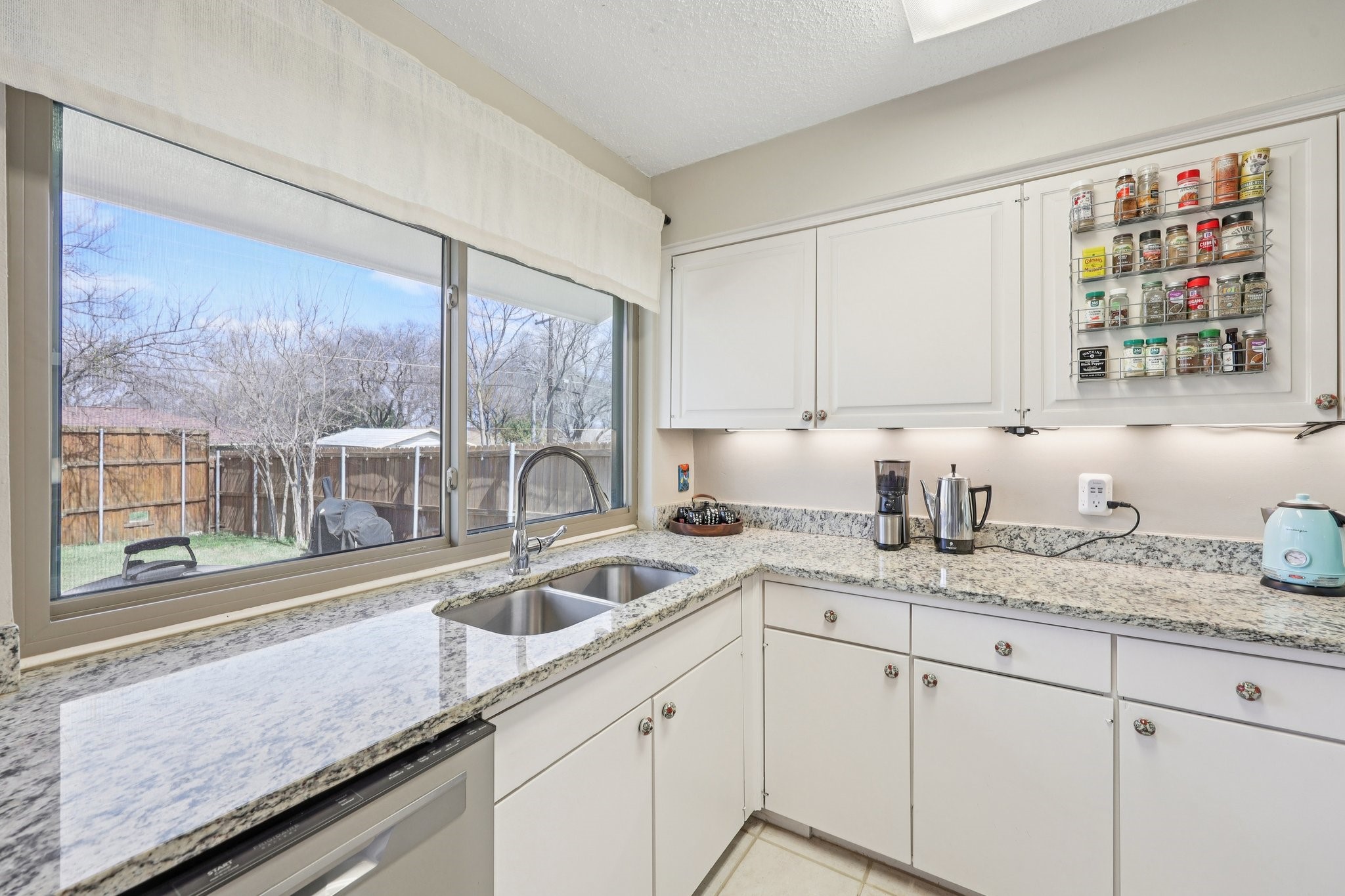 3209 Sharon Circle