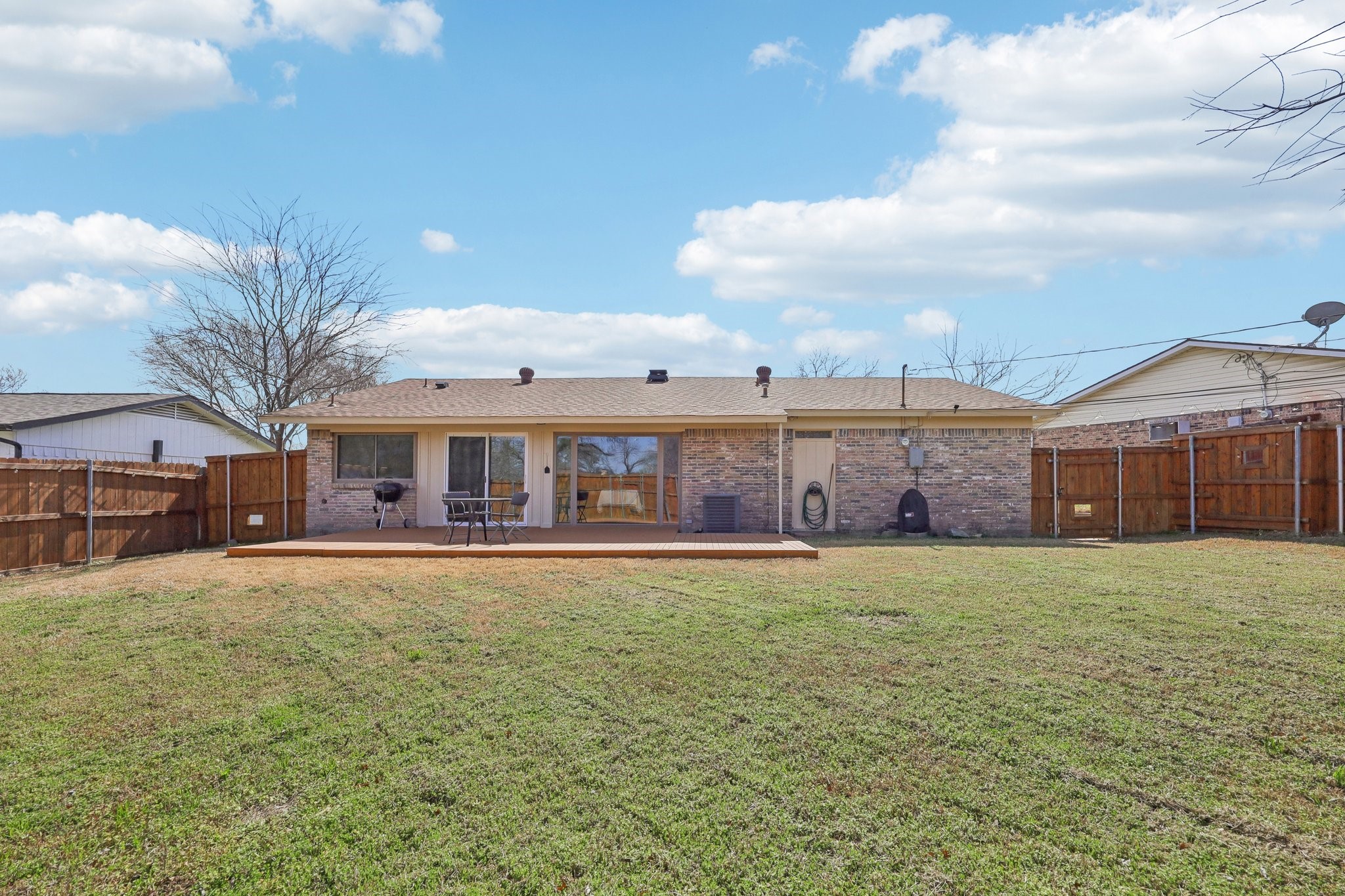 3209 Sharon Circle