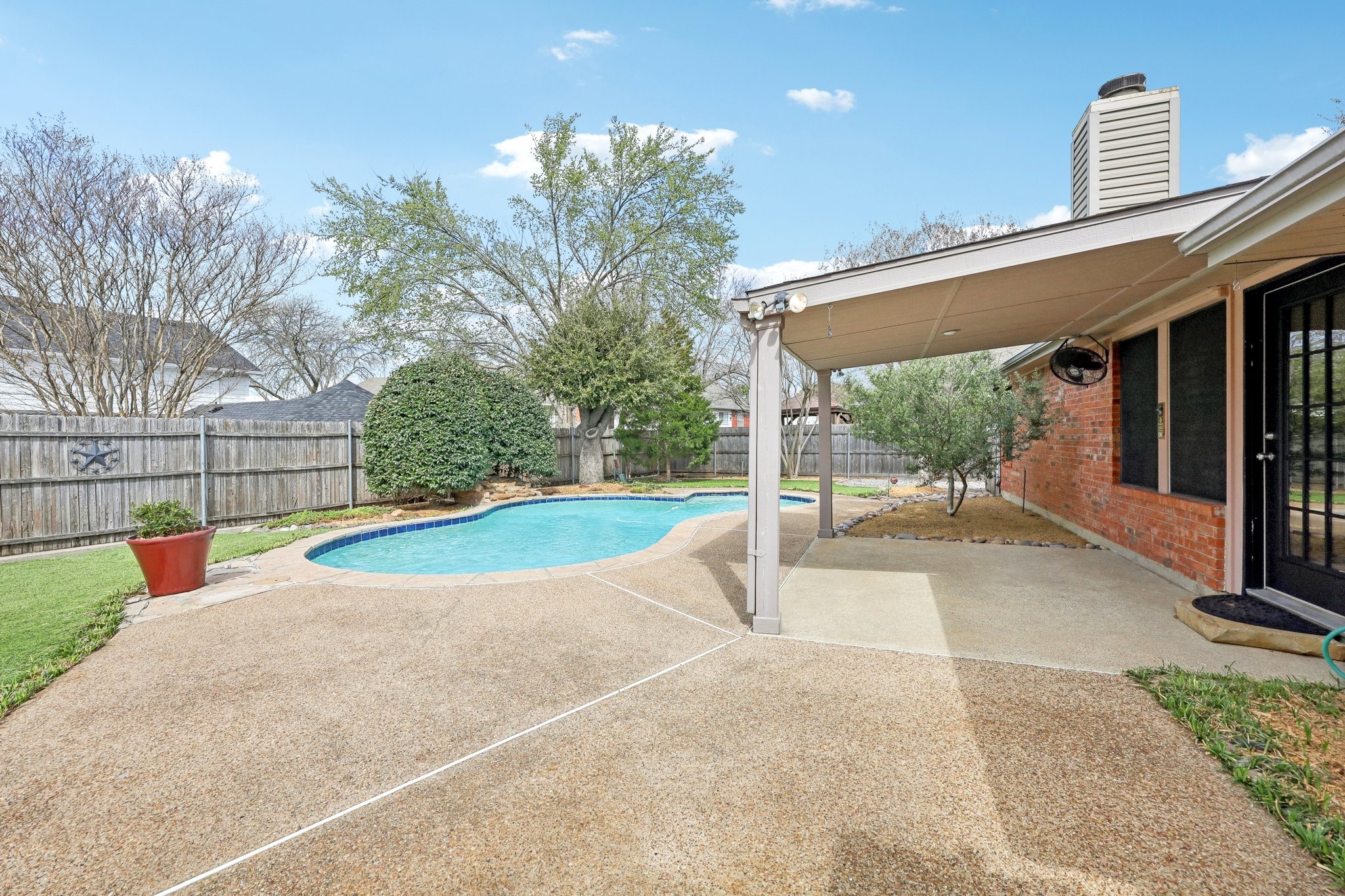 2209 Sheffield Court