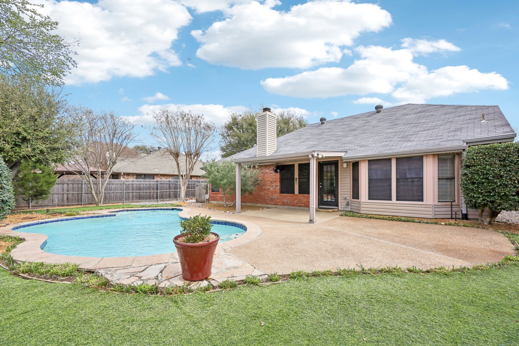 2209 Sheffield Court