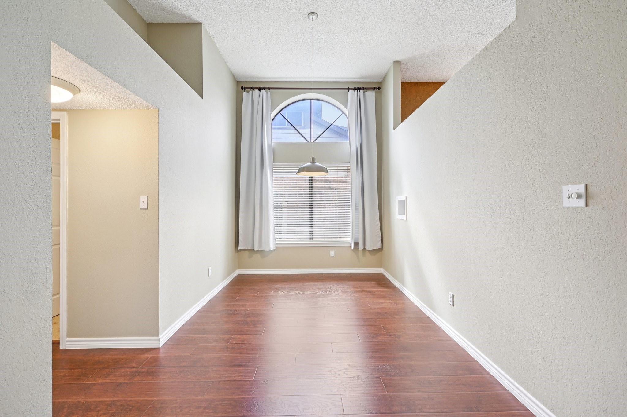 2209 Sheffield Court