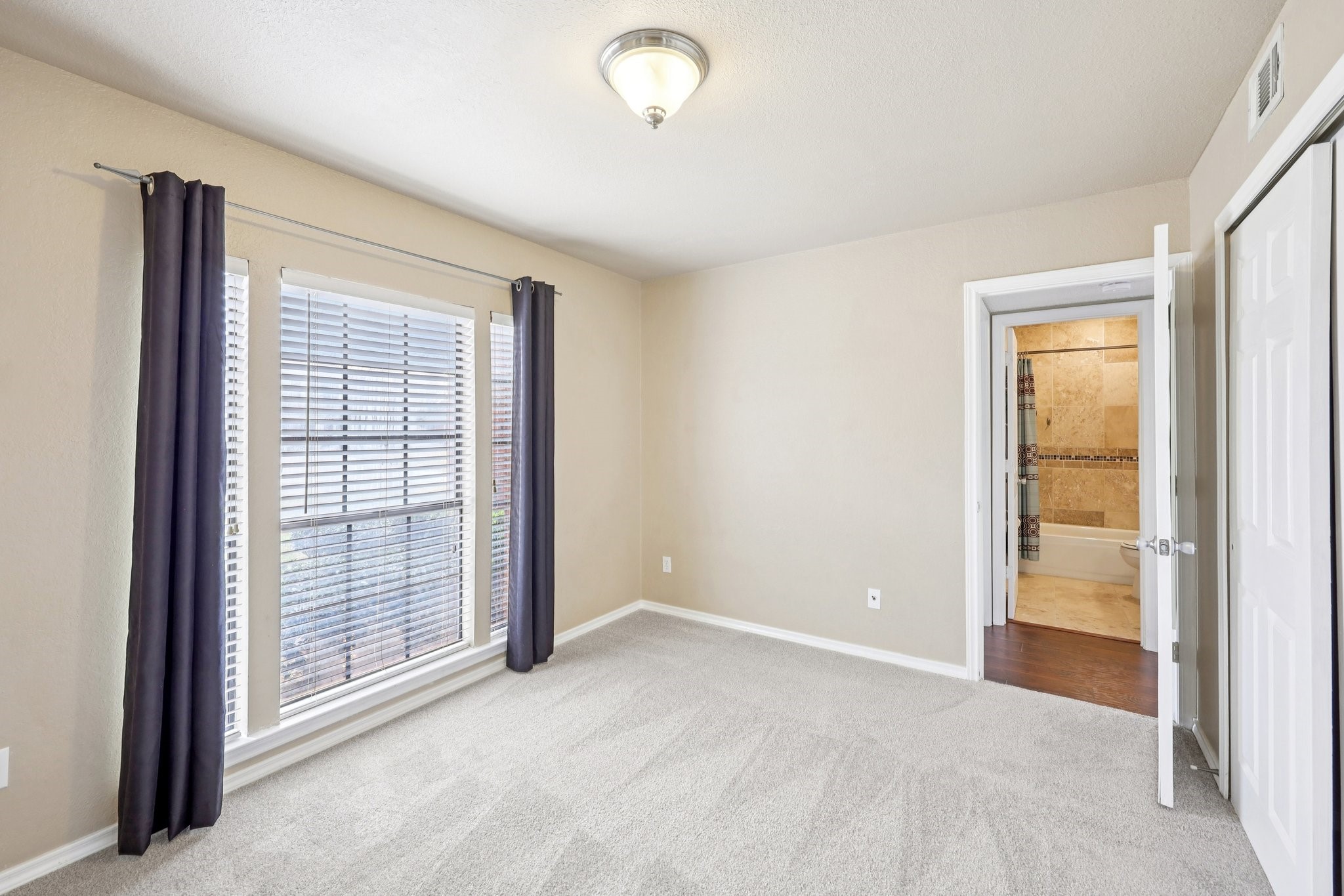 2209 Sheffield Court