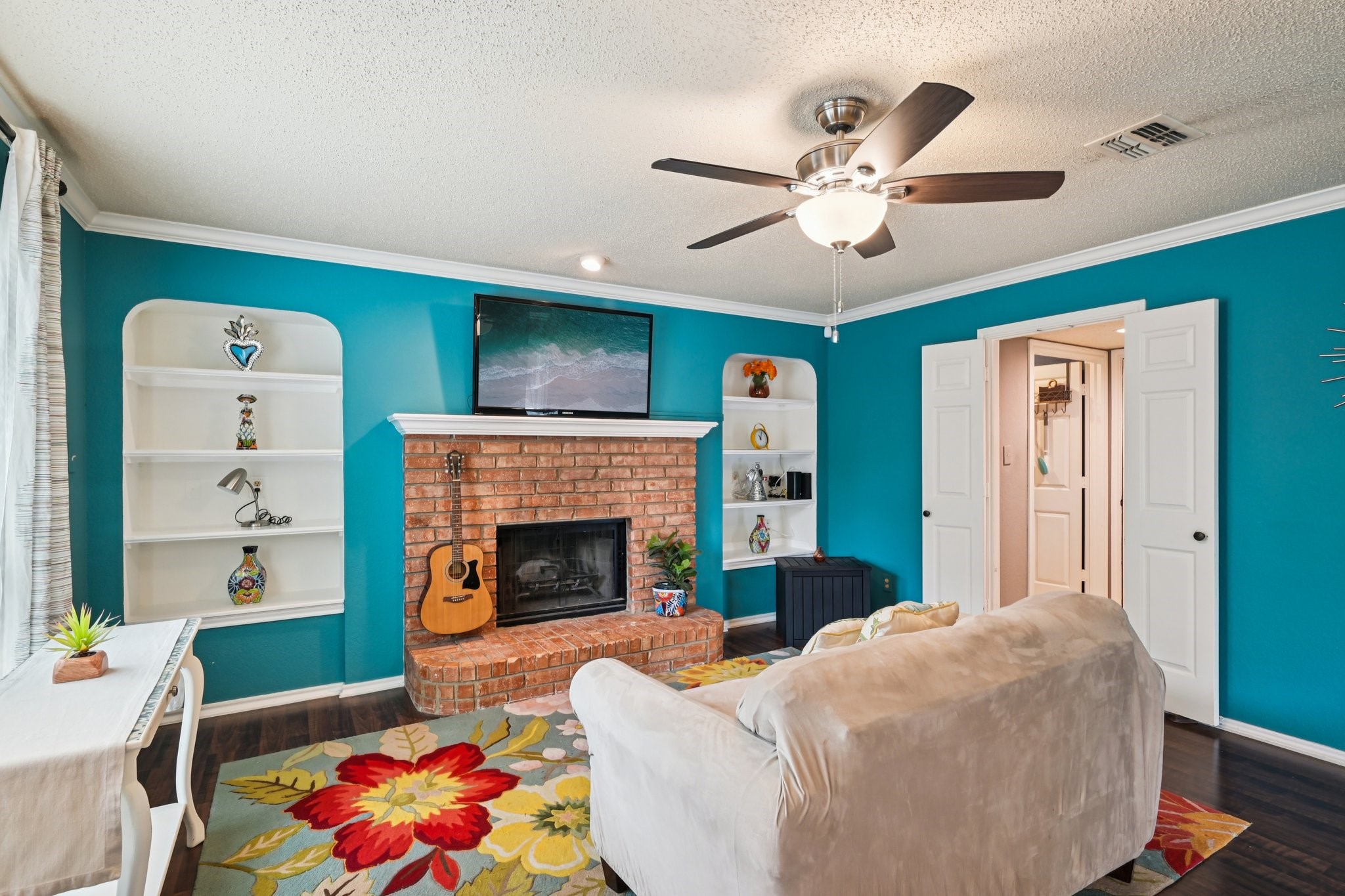 2047 Wanderlust Drive