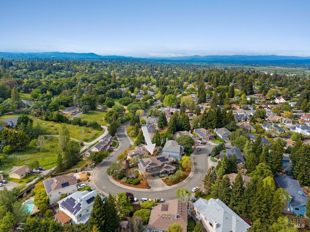 7580 Meadowlark Dr