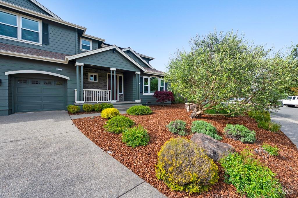 7580 Meadowlark Dr