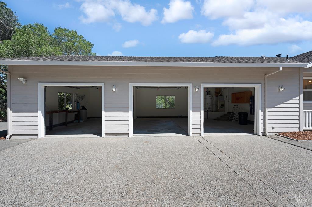 7555 Occidental Road