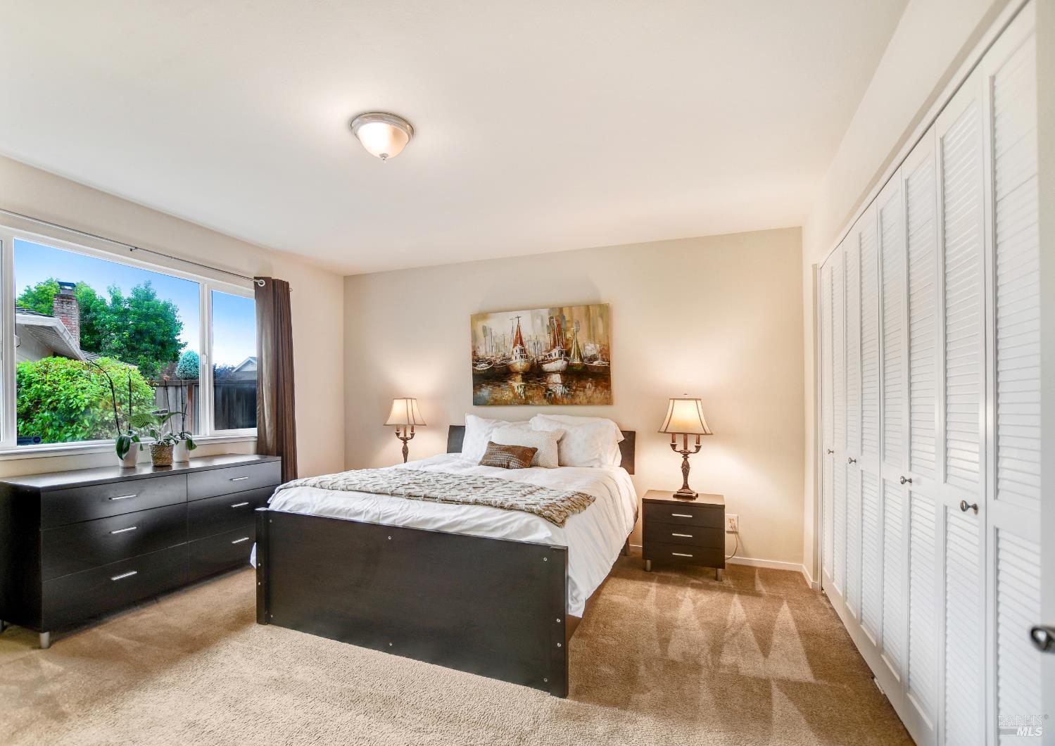 284 Valley Oaks Drive