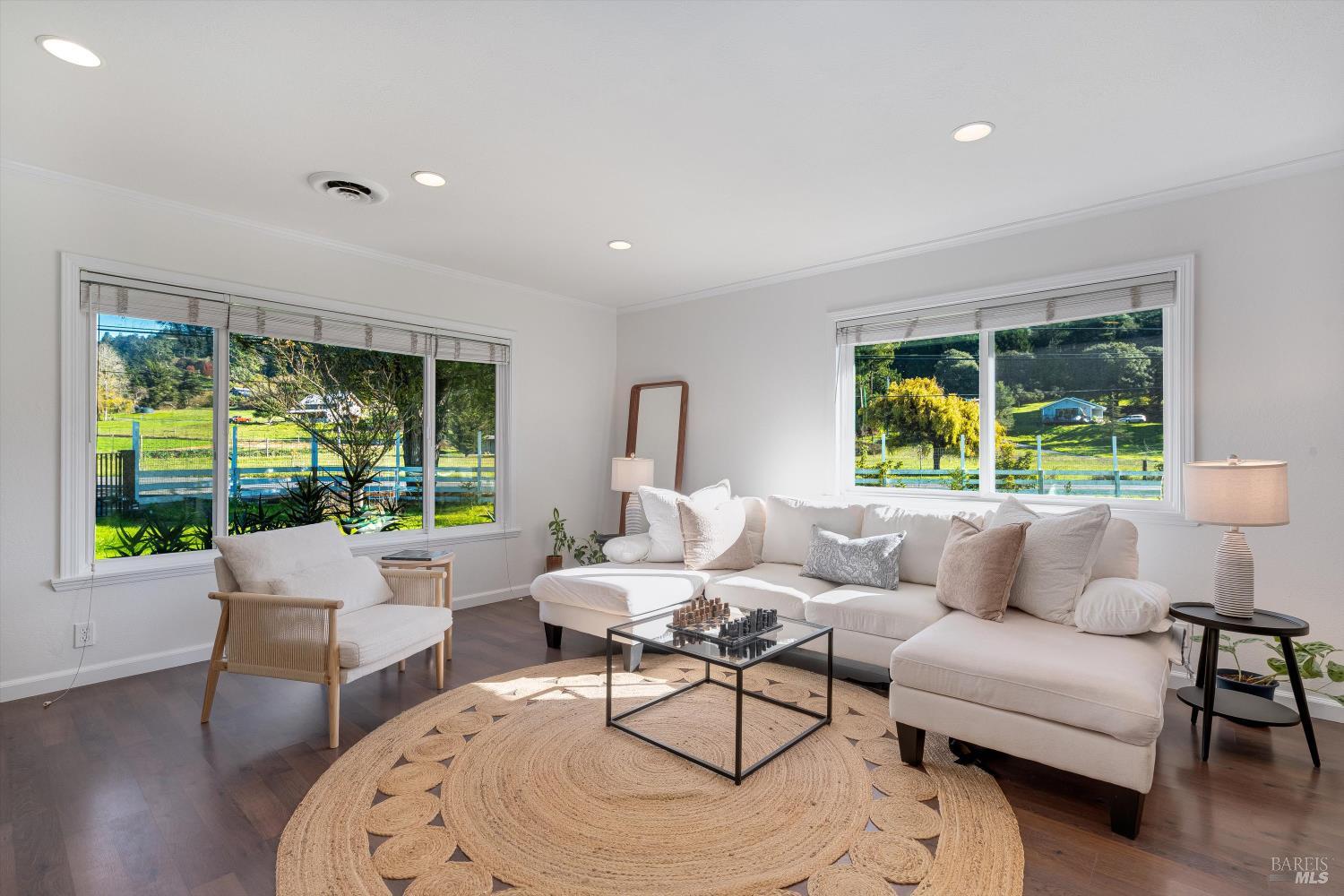 13180 Bodega Highway