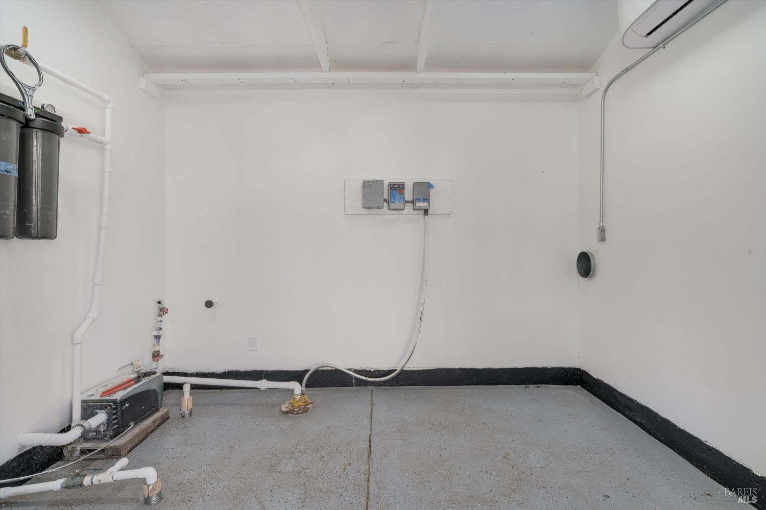 13180 Bodega Highway