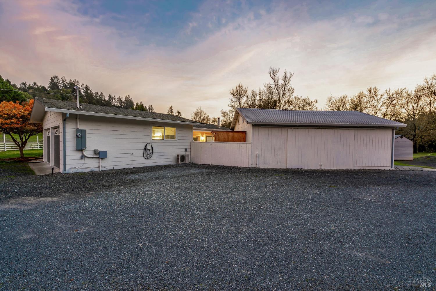 13180 Bodega Highway