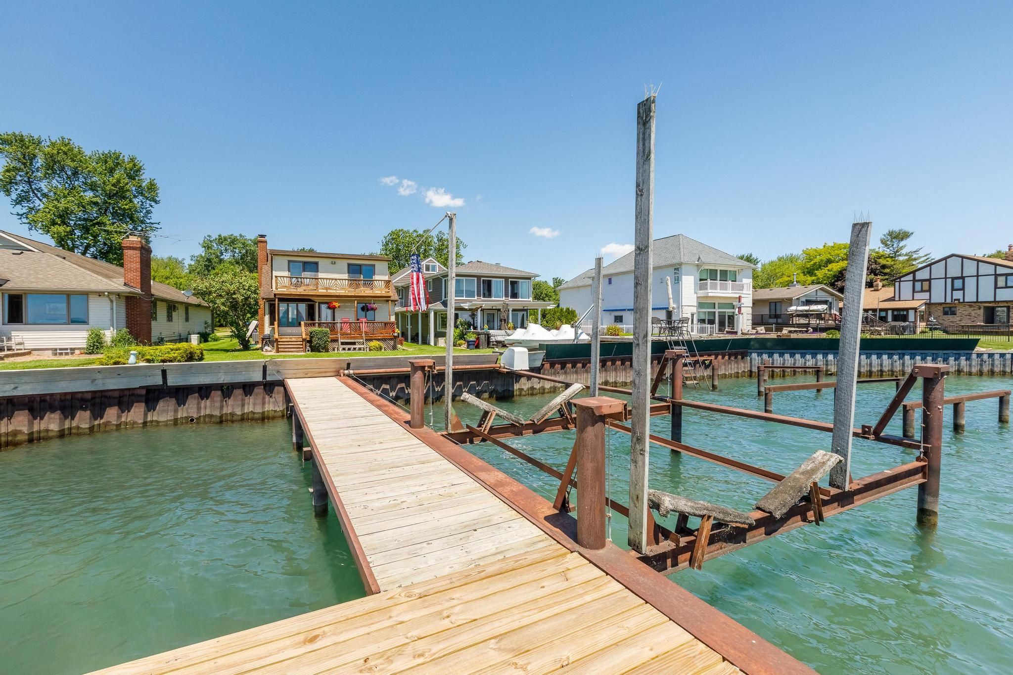 49354 Bay Lane