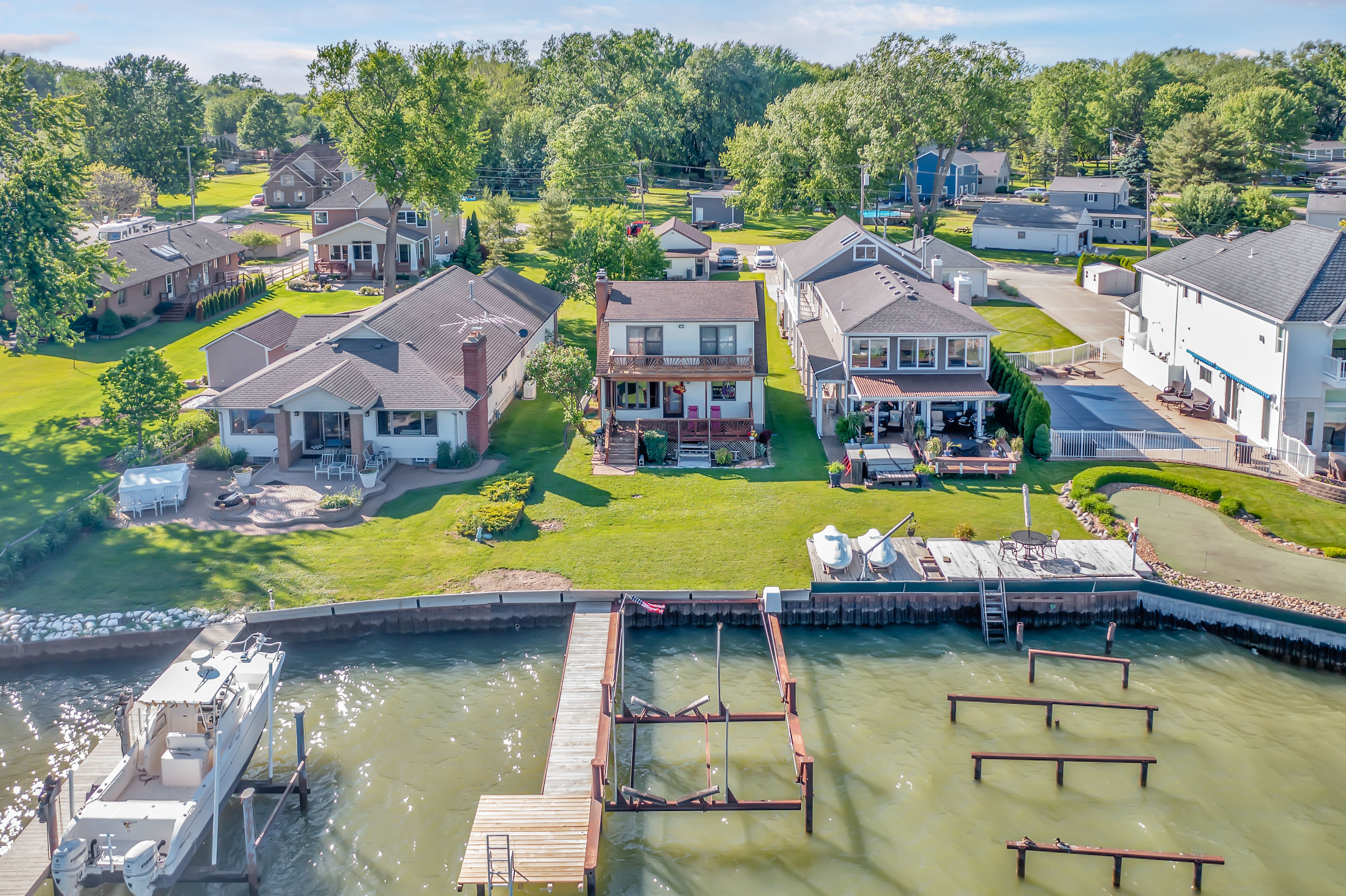 49354 Bay Lane