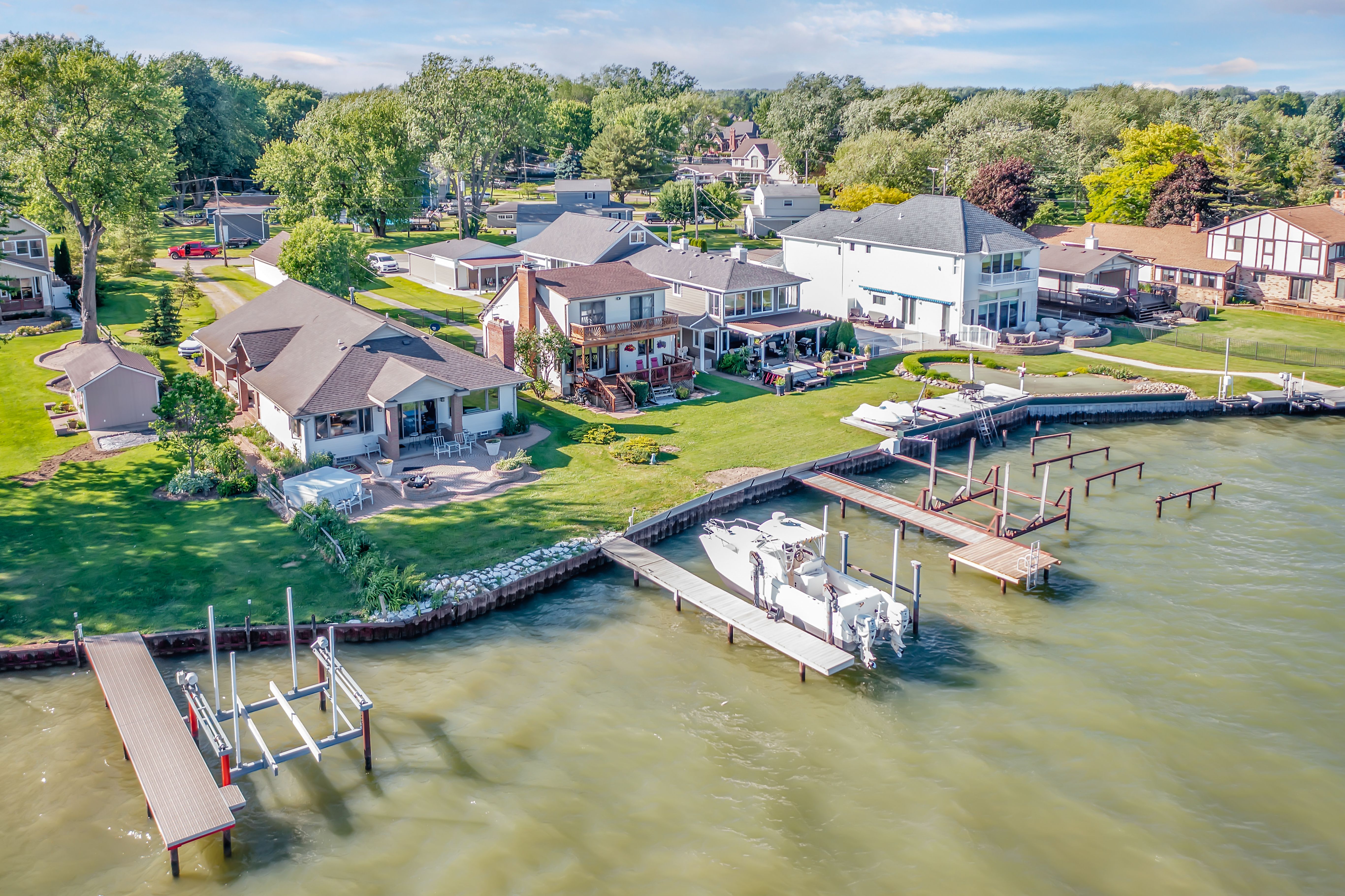 49354 Bay Lane