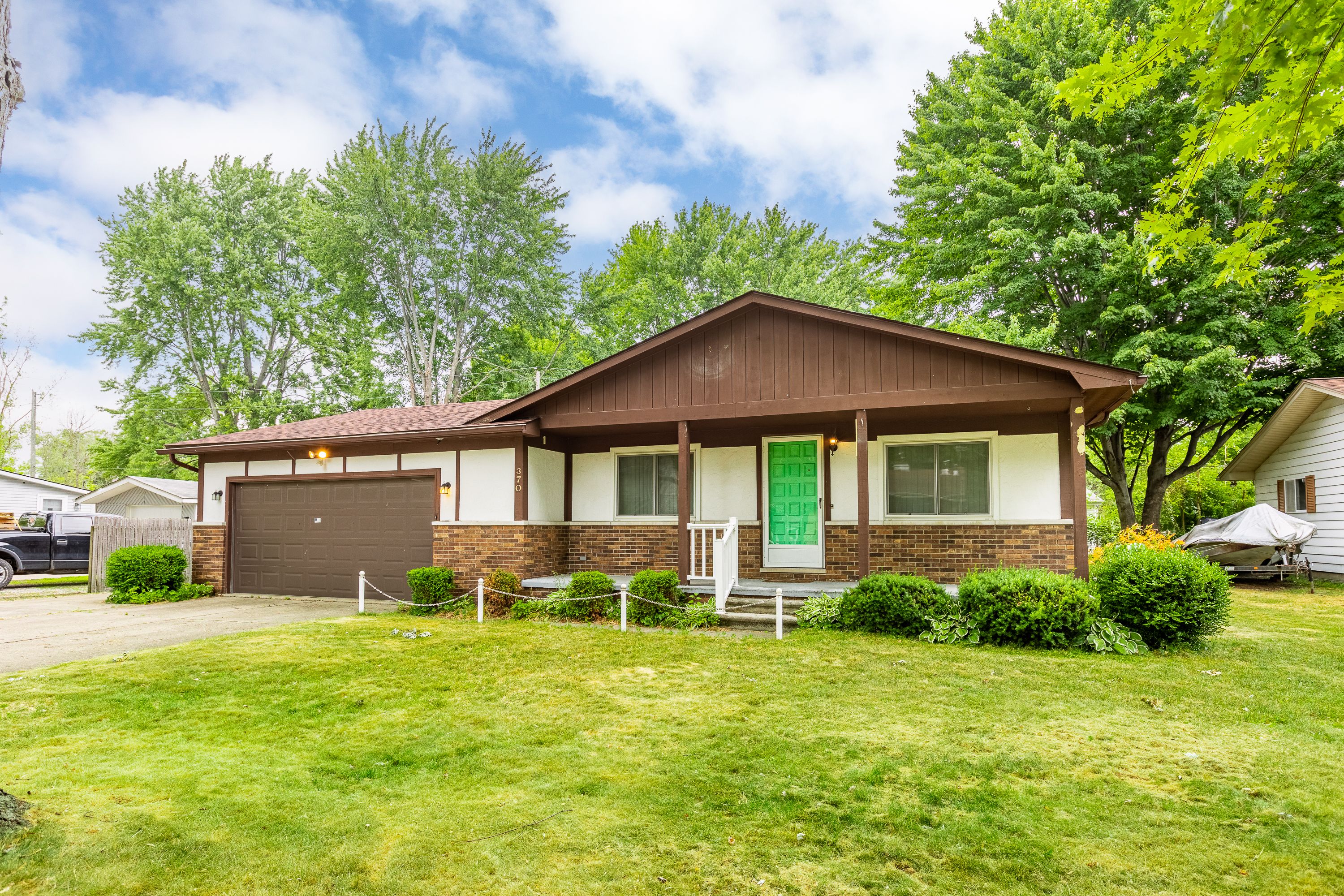 370 Colonial Lane