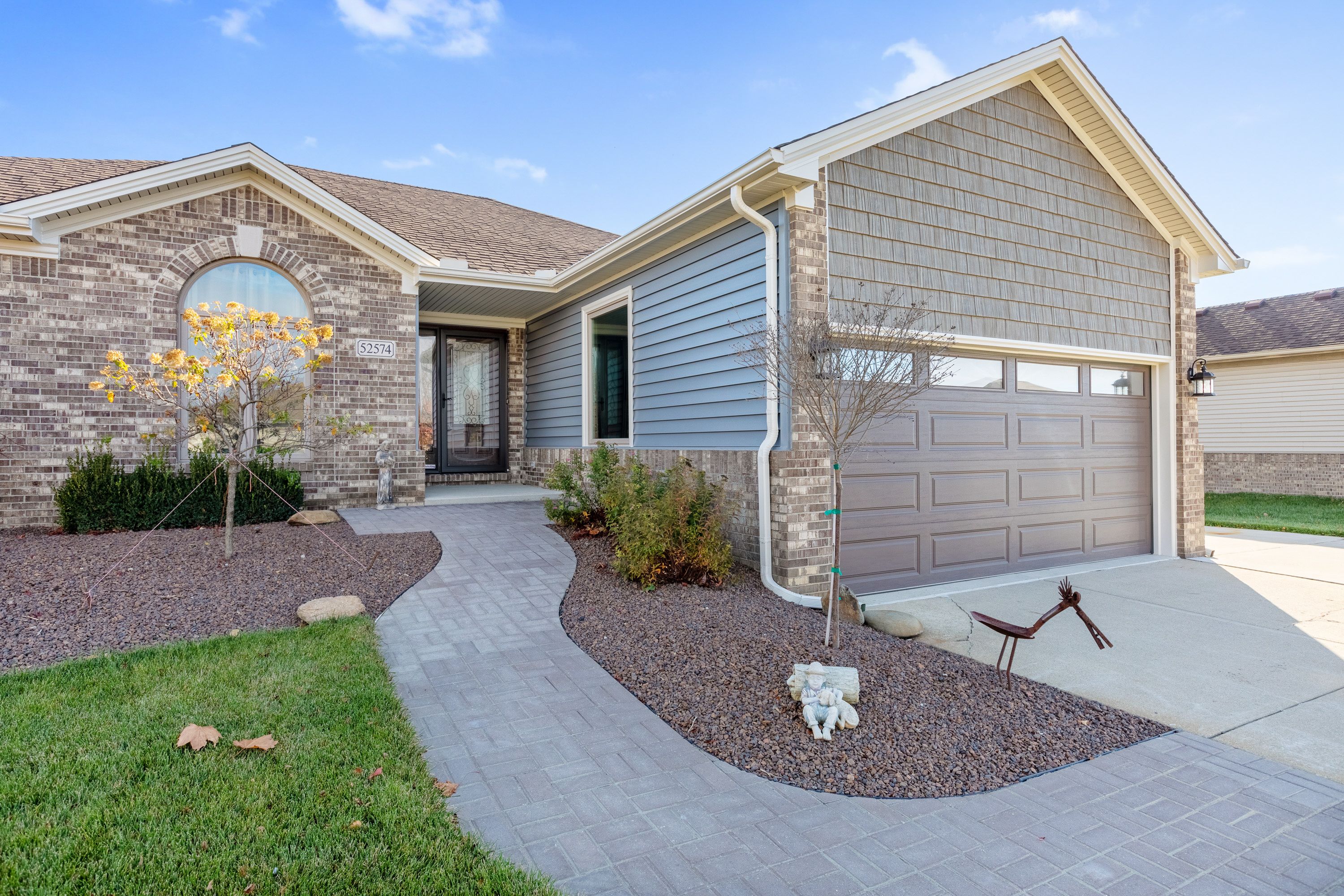 52574 Ravens Lane