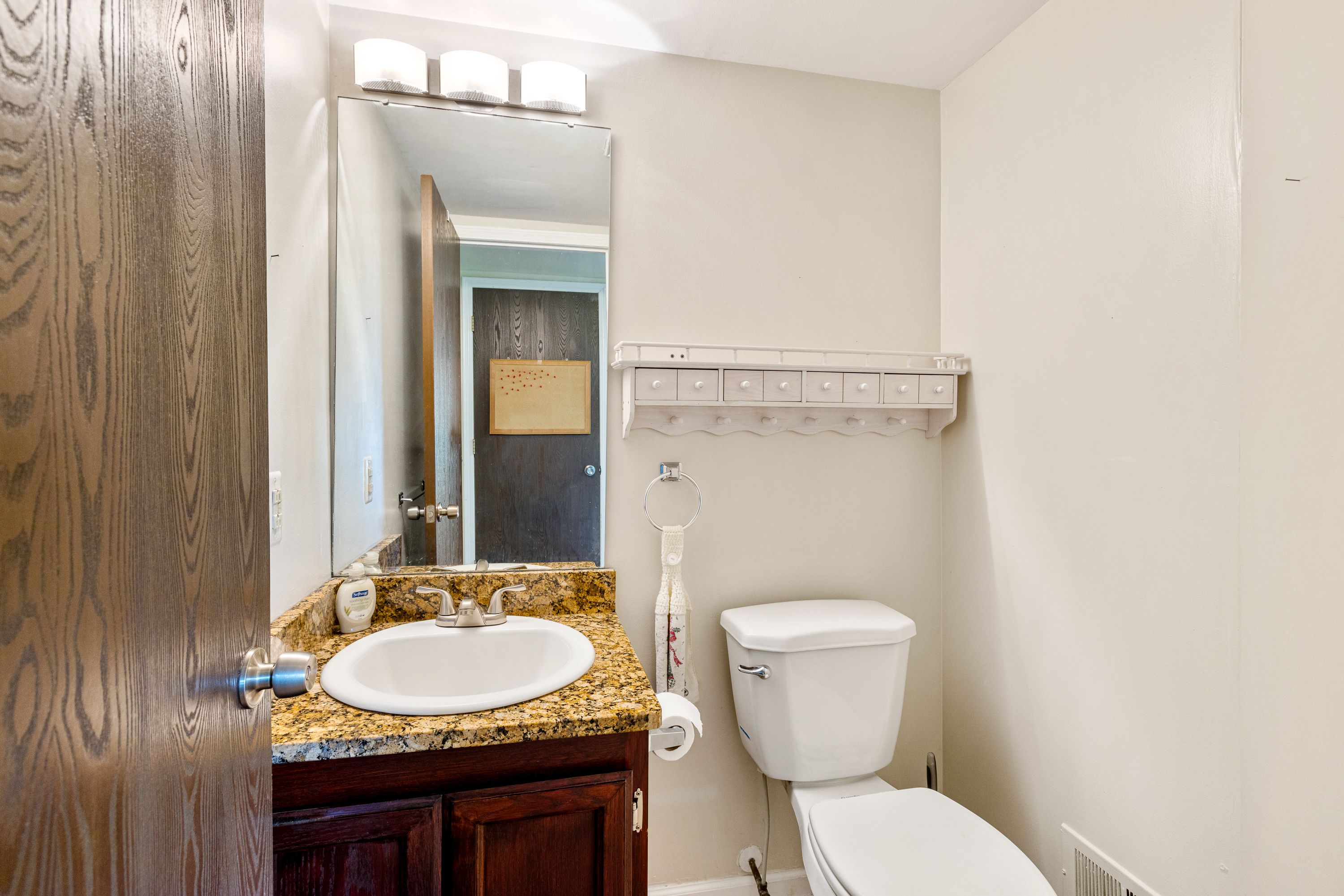 31877 Breezeway